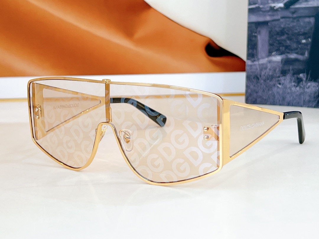  DOLCE & GABBAN*
MODEL：DG2305
SIZE：145
🔝🔝
