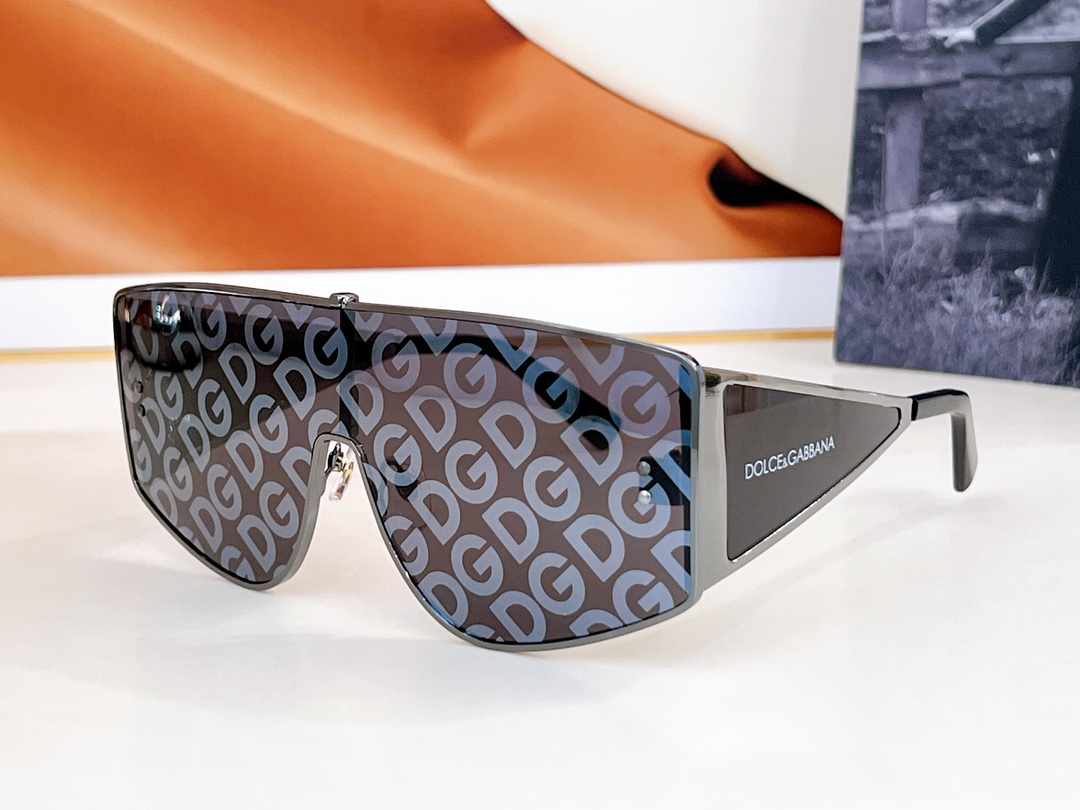  DOLCE & GABBAN*
MODEL：DG2305
SIZE：145
🔝🔝
