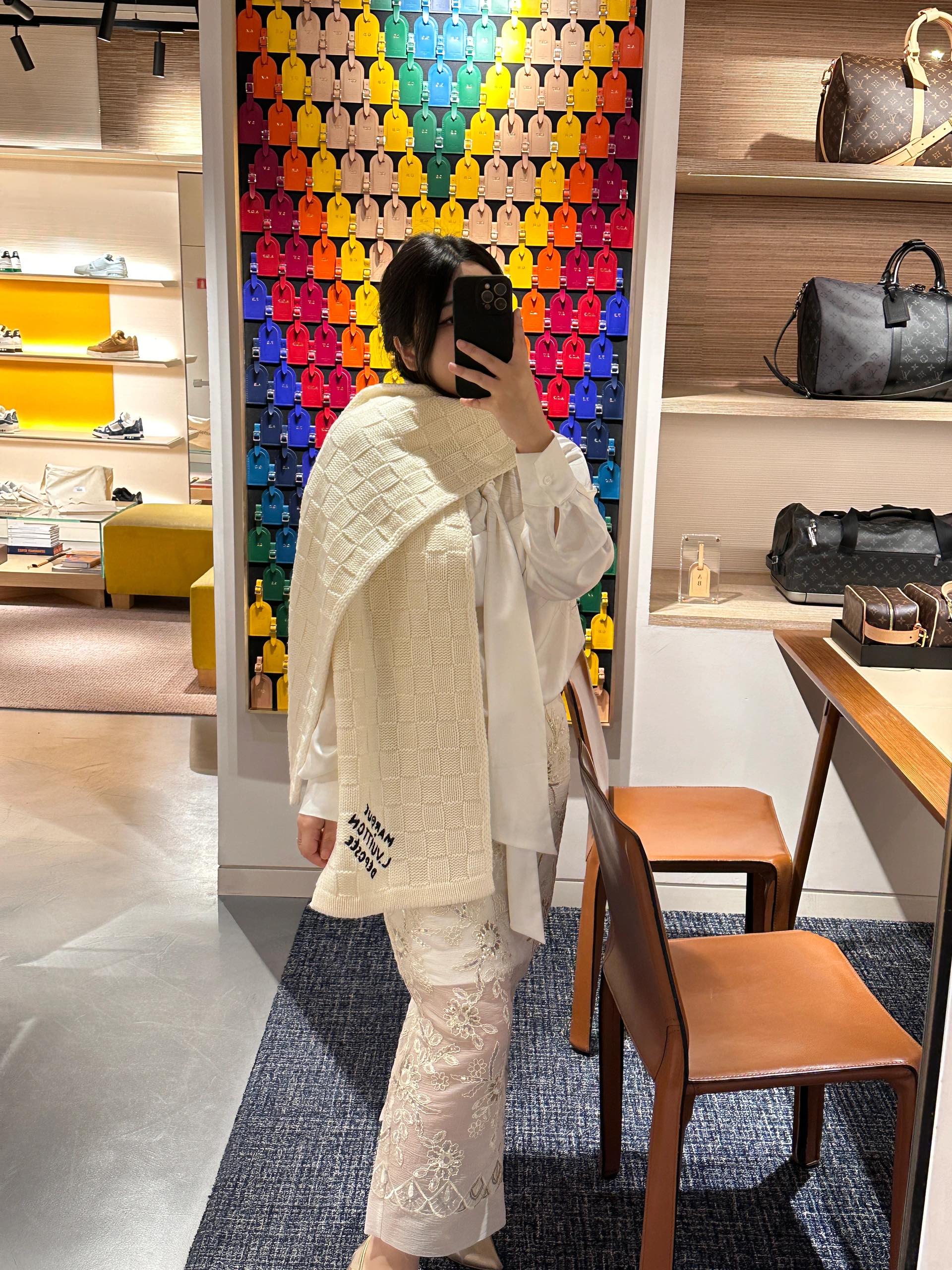 NO:586740,White model pictures, unisex ordinary scarf, ordinary scarf19860909批白色模特图 男女通用款普通围巾,普通围巾,scarf