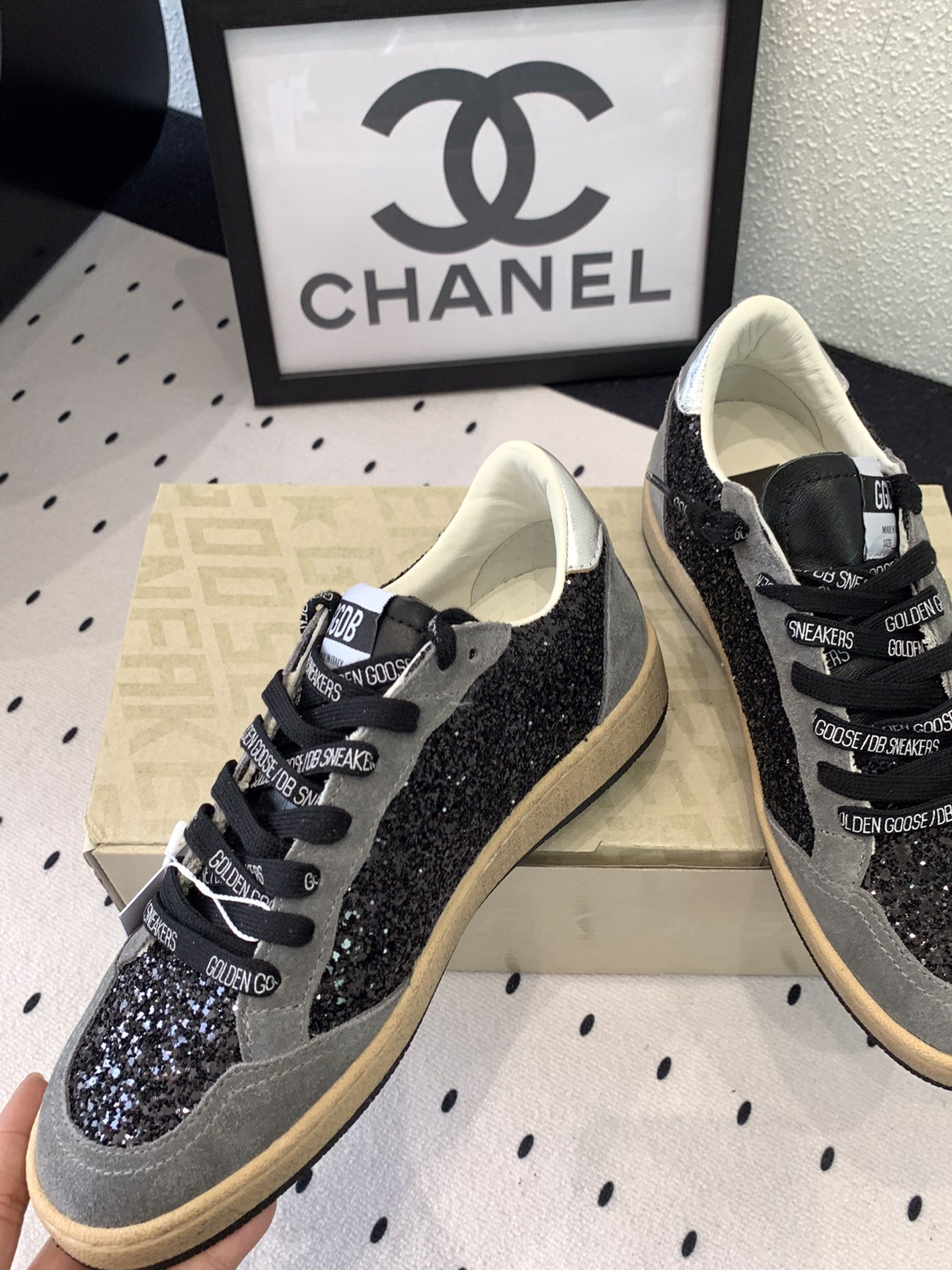 Top-Quality Recreational Shoes: GGDB’s Exclusive Cabinet-Limited Collection, Personalized Graffiti, Size 35-40 - 图片 5