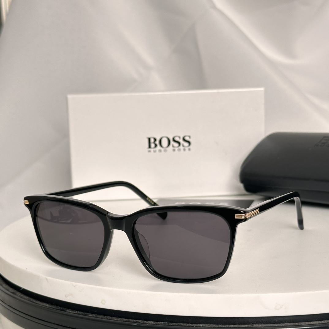  🆕 BO*S 1669F/SK Size：56口18-145 🕶🕶💋💋👣👣  高品质