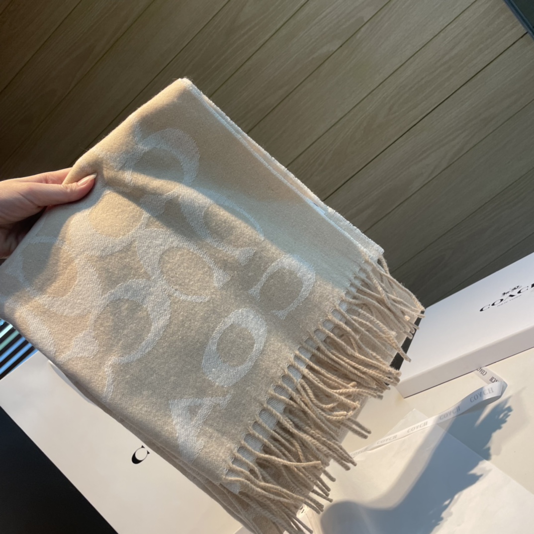 Coach Classic Logo Wool Scarf: Soft, Comfy, Reversible, 53x195cm, 97% Wool. - 图片 8
