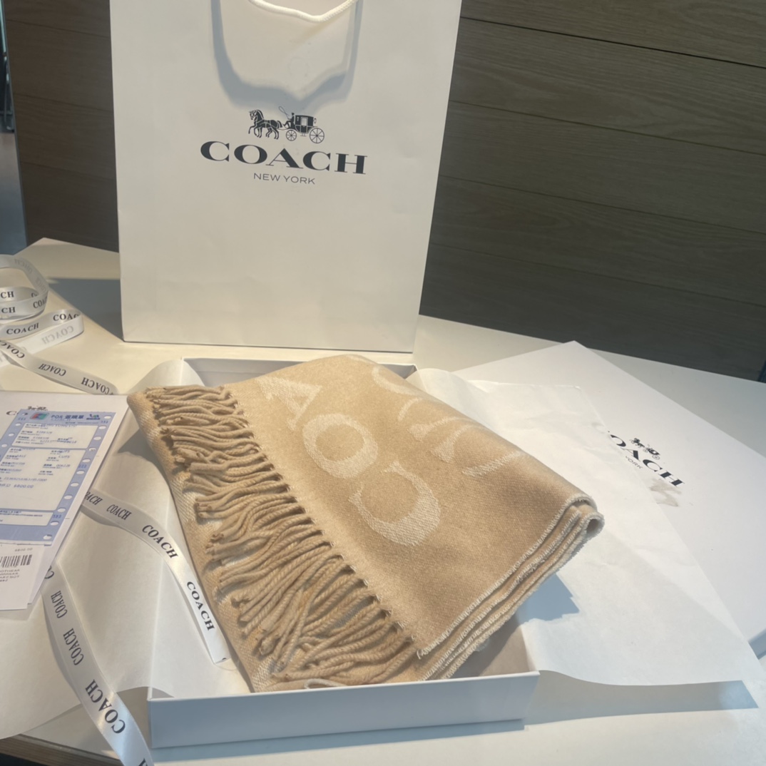 Coach Classic Logo Wool Scarf: Soft, Comfy, Reversible, 53x195cm, 97% Wool. - 图片 2