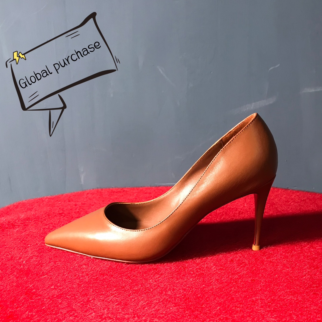 NO:100448,High-end customization 2025 spring and summer classic series!  H8.5Cm, size 34-42. Customized model, no return or exchange. 9039-001. Light brown cowhide, light coffee sheepskin, leather large and large bottom, official website synchronization Standard European code No:9039-001 Color:brown/brown Material:cowhide Lining:goat leather Heel height:8.5Cm Sole:leather sole Size:EUR 34-42 (US 4-11):,,christian louboutin,cowhide,sheepskin19860909高端订制 2025春夏精典款系列！ H8.5Cm,尺码34-42码. 订制款,不退不换.9039-001.浅咖色牛皮,浅咖羊皮里,真皮大大底,官网同步 标准欧码 No:9039-001 Color:brown/brown Material:cowhide Lining:goat leather Heel heigh:8.5Cm Sole:leather sole Size:EUR 34－42（US 4一11) :,,christian louboutin,cowhide,sheepskin,Women's Shoes