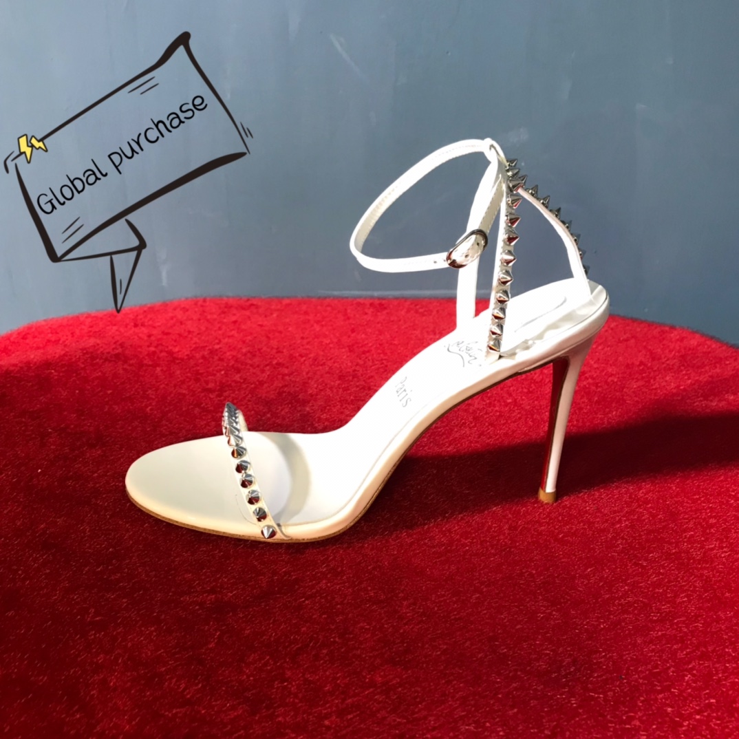 NO:100449,High-end customization 2025 spring and summer rivet design sandals new spring and summer series!  H10Cm, size 34-42. Customized models are not refundable or exchanged. 9050-019 White cowhide white sheepskin, white copper feet and silver rivets. Official website picture Standard European code Reference: 9050-019 Color:white/whitr Material:cowhide/rivet Lining:goat leather Heel height:10Cm Sole:leather sole Size:EUR 34-42 (US 4-11):,,christian louboutin,sandals,cowhide,sheepskin19860909高端订制 2025春夏铆钉设计凉鞋春夏新款系列！ H10Cm,尺码34-42码.订制款不退不换.9050-019白牛皮白色羊皮里,白色铜脚银铆钉.官网图 标准欧码 Reference:9050-019 Color:white/whitr Material:cowhide/rivet Lining:goat leather Heel heigh:10Cm Sole:leather sole Size:EUR 34－42（US 4一11) :,,christian louboutin,sandals,cowhide,sheepskin,Women's Shoes