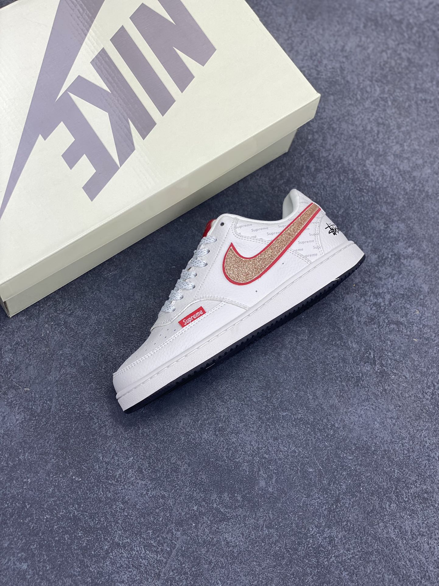 图片[7]-海外爆款 ZP订单 NIKE EBERNON Low prm 小空军低帮百搭透气休闲运动板鞋 独家头层版本 原数据独家私模大底 纯正版型 清洁度完美 货号：FD5188-126 尺码：36 36.5 37.5 38 38.5 39 40 40.5 41 42 42.5 43 44 44.5 45-选品中心