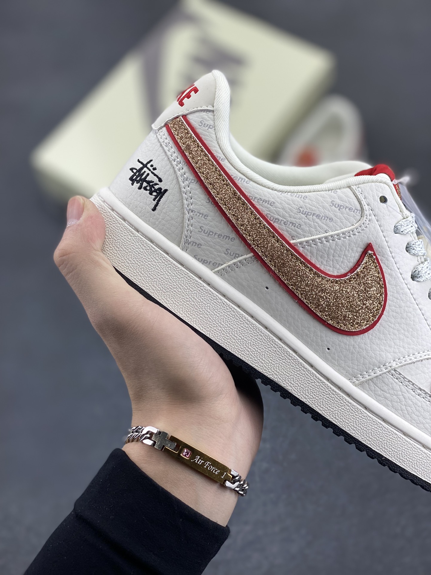 图片[6]-海外爆款 ZP订单 NIKE EBERNON Low prm 小空军低帮百搭透气休闲运动板鞋 独家头层版本 原数据独家私模大底 纯正版型 清洁度完美 货号：FD5188-126 尺码：36 36.5 37.5 38 38.5 39 40 40.5 41 42 42.5 43 44 44.5 45-选品中心