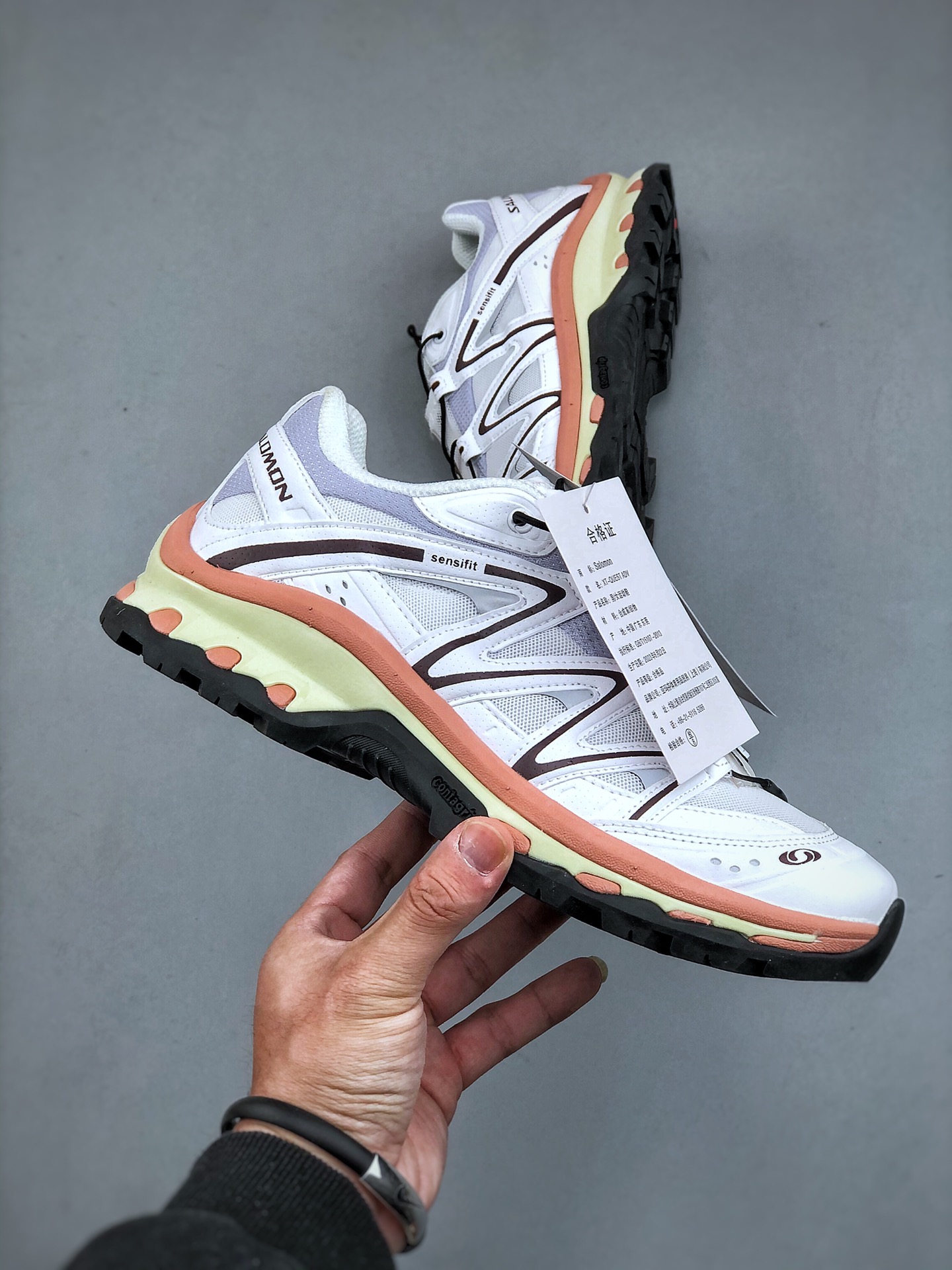 💰公司级300💰纯原360 Salomon XT-6 "GTX" EXPANSE 萨洛蒙户外越野跑鞋 鞋面采用SENSIFIT贴合技术 全方位贴合包裹脚型 鞋跟部鞋底牵引设计 提供强大的抓地性能 更适应野外崎岖不平的道路 其3D ADVANCED CHASSIS底盘 材料轻量大化 钉齿设计更具稳定性、防护性 鞋底易磨损区运用CONTAGRIP高耐磨材料 应对城市硬质路面长距离跑考验 官方货号:417589 26 尺码:35-48(半)nike耐克 空军一号 阿迪达斯adidas 三叶草 椰子350 v2 sb dunk 古驰脏脏鞋 麦昆 匡威1970s 万斯 vans 范斯运动鞋板鞋跑步鞋跑鞋篮球鞋 添柏岚prada普拉达爱马仕香奈儿新百伦 巴黎世家迪奥dior爱步乔丹 air jordan 亚瑟士asics 斯凯奇 斐乐 彪马 锐步 mlb fila 鬼冢虎 lv路易威登 ny 北面 大鹅ugg 莆田鞋 板鞋 樱花粉 af1 高帮 纯白 复古 满天星 解构 鬼冢虎鞋盾 samba小麦色 蓝粉 马卡龙 低帮 独角兽 鬼冢虎鸳鸯 联名 童鞋 冰淇淋 骨白冰蓝 白蓝 黑色 小白鞋 电玩像素 黑白 涂鸦 镭射 雾霾 白色 diy 1970s 夜光 大童 泼墨 中帮 黑武士 洛克公园 魔术贴 情侣 经典 四钩 奶咖色 刮刮乐 白丝绸 白银 3m 反光 白绿夜光 白橙双钩 小雏菊 权志龙 白绿橙 off white 飞线 金钩 冰块 小银钩 笑脸 缝线 剪纸 纯黑 蓝丝绸 情人节限定 白金 蓝白 354 黑曜石 熊猫 像素 冰蓝 四小勾 水晶底 寿桃 洞洞鞋 彩虹像素 灰色 air force 1 黑色 拖鞋 aj4 aj35 aj11 篮球鞋 莆田 aj3 aj6 aj13 aj7 童鞋 儿童鞋 aj312 aj36 黑白奥利奥 传奇蓝 aj32 限量版 飞人拖鞋 康扣 熊猫 北卡蓝 low 白水泥 藤原浩 aj34郭艾伦 影子灰 蒂芙尼绿 aj10 倒钩 aj9 冰雪奇缘 黑曜石 aj31 aj270 球鞋 大魔王 冰激凌 樱木花道 热熔岩 迪奥联名 胭脂红 凉鞋 aj15 满天星 水泥灰 芝加哥 鸳鸯 aj28 情侣 aj28 樱花粉 电玩像素 北卡蓝 小迪奥 粉色 樱花粉 电玩像素 烟灰 变色龙 兵马俑 大巴黎 aj16 兔八哥 马卡龙 大学蓝 aj30 黑水泥 白蛇 叶绿素 火影 白水泥 情人节限定 粉蛇 黑红 球鞋gtcut kobe球鞋 zoom kobe 500黑武士 2022r nike星空 gt球鞋 zoom跑鞋 纽巴伦990 nikecourt女鞋 zoom aj1 nb827 斐乐hike nike青花瓷 aj镭射 科6 next跑鞋 宇航员2.0 小白鞋 男鞋 运动鞋 斯凯奇 斐乐 板鞋 aj 彪马 新百伦 亚瑟士 new balance adidas 阿迪达斯 篮球鞋 空军一号 纯白 跑步鞋 vision street wear puma 女运动休闲鞋 nb 情侣鞋 球鞋 dunk 美津浓 欧文7 运动鞋女款跑步鞋 休闲男鞋 aj1 拖鞋 耐克鞋男新款 鞋子 童鞋 男款 飞马 zoom 超级飞马 跑鞋 老爹鞋 air max 儿童鞋子 男士 飞马38 m2k 日落 黑白熊猫 女款 飞马39 男款 阿甘鞋 飞马37 夏季 dunk sb 华夫鞋 凉鞋 开拓者 夏款 毛毛虫 气垫 air zoom 休闲鞋 高帮 帆布鞋 sacai 2022 vapormax 赤足 飞马36 af1 紫葡萄 树莓紫 winflo8 court女鞋 网鞋 zoom 破二 dc0774 拖鞋 superfly 子弹头 dunk黑白熊猫 blazer max270 欧文7 小童鞋 阿尔法 欧文8 登月 星空 莆田 黑武士 airmax97 贝壳头 三叶草 boost forum 椰子鞋 yeezy neo 暗夜精灵 金标 椰子 350 v2 ultraboost 清风 阿尔法 涉水鞋 ub21 ub22 forum84 ub nmd 爆米花 pro2 cut supernova x9000 椰子500 小椰子 forum low 史密斯 椰子700 樱花系列女鞋 新百伦530 327 574 5740 满天星 992 550 990 303 nb2002ra 302 元祖灰 993 990v5 nb300 ms327 580 999 nb327新百伦 新百伦878 nb300 5740奶茶色 m5740nb5740 997 608 452 nbms327 992元祖灰 996 880 低帮 倒钩 aj1 low 北卡蓝 黑曜石 倒钩藤原浩鞋 芝加哥 禁穿 小迪奥aj1 aj1大学蓝 樱花粉 烟灰 闪电倒钩 mid 影子灰 白丝绸 黑红脚趾 黑红 马卡龙 小dior 蒂芙尼绿 黑脚趾 小摩卡 蜘蛛侠 兔八哥 莆田纯原 纯白 中帮 黑粉脚趾 鸳鸯 low摩卡棕 扣碎 倒钩低帮 小闪电 凯尔特人 芝加哥ow联名 灰白 红豆奶茶 叛逆 换底 扣碎篮板 摩卡棕 迪奥联名鞋 皇家蓝 低帮女鞋倒钩白棕 泡泡糖 黑粉脚趾 北卡蓝低帮 黑绿脚趾 影子灰 蒂芙尼绿 黑脚趾 浆果粉 扣碎篮板 鸳鸯 冰淇淋 白丝绸 激光蓝 offwhite联名 黑粉脚趾 蓝 水洗丹宁 情人节 午夜蓝 凯尔特人 泡泡糖 男鞋 女鞋 夏季 儿童 拖鞋 小众鞋 篮球鞋 凉鞋 运动鞋 跑步鞋 童鞋 板鞋 日落 足球鞋 小白鞋 跑鞋 老爹鞋 zoom 超级飞马 36 37 38 sb dunk 鞋子 新款 m2k air max 薄款 赤足5.0 星空 登月 回到未来 vapormax 超轻 网鞋 气垫鞋 阿甘鞋 休闲鞋 47 blazer 高帮 樱花粉 free vaporfly 情侣 子弹头 华夫鞋 欧文7 lebron18 joyride fly3 max270 杜兰特5 毛毛虫 黑武士 限量版 忍者 马拉松 winflo7 kyrie7 ep 莆田鞋 板鞋 樱花粉 af1 高帮 纯白 复古 满天星 解构 鞋盾 小麦色 蓝粉 马卡龙 低帮 独角兽 鸳鸯 联名 童鞋 冰淇淋 骨白冰蓝 白蓝 黑色 小白鞋 电玩像素 黑白 涂鸦 镭射 雾霾 白色 diy 夜光 大童 泼墨 中帮 黑武士 洛克公园 魔术贴 情侣 经典 四钩 奶咖色 刮刮乐 白丝绸 白银 3m 反光 白绿夜光 白橙双钩 小雏菊 权志龙 白绿橙 off white 飞线 金钩 冰块 小银钩 笑脸 缝线 剪纸 纯黑 蓝丝绸 情人节限定 白金 蓝白 354 黑曜石 熊猫 像素 冰蓝 四小勾 水晶底 寿桃 洞洞鞋 彩虹像素 灰色 air force 1 黑色 拖鞋 aj4 aj35 aj11 篮球鞋 莆田 aj3 aj6 aj13 aj7 童鞋 儿童鞋 aj312 aj36 黑白奥利奥 传奇蓝 aj32 限量版 飞人拖鞋 康扣 熊猫 北卡蓝 low 白水泥 藤原浩 aj34郭艾伦 影子灰 蒂芙尼绿 aj10 倒钩 aj9 冰雪奇缘 黑曜石 aj31 aj270 球鞋 大魔王 冰激凌 樱木花道 热熔岩 迪奥联名 胭脂红 凉鞋 aj15 满天星 水泥灰 芝加哥 鸳鸯 aj28 情侣 aj28 樱花粉 电玩像素 北卡蓝 小迪奥 粉色 樱花粉 电玩像素 烟灰 变色龙 兵马俑 大巴黎 aj16 兔八哥 马卡龙 羽绒服 冲锋衣 卫衣大学蓝 aj30 黑水泥 白蛇 叶绿素 火影 白水泥 情人节限定 粉蛇 迪奥dior