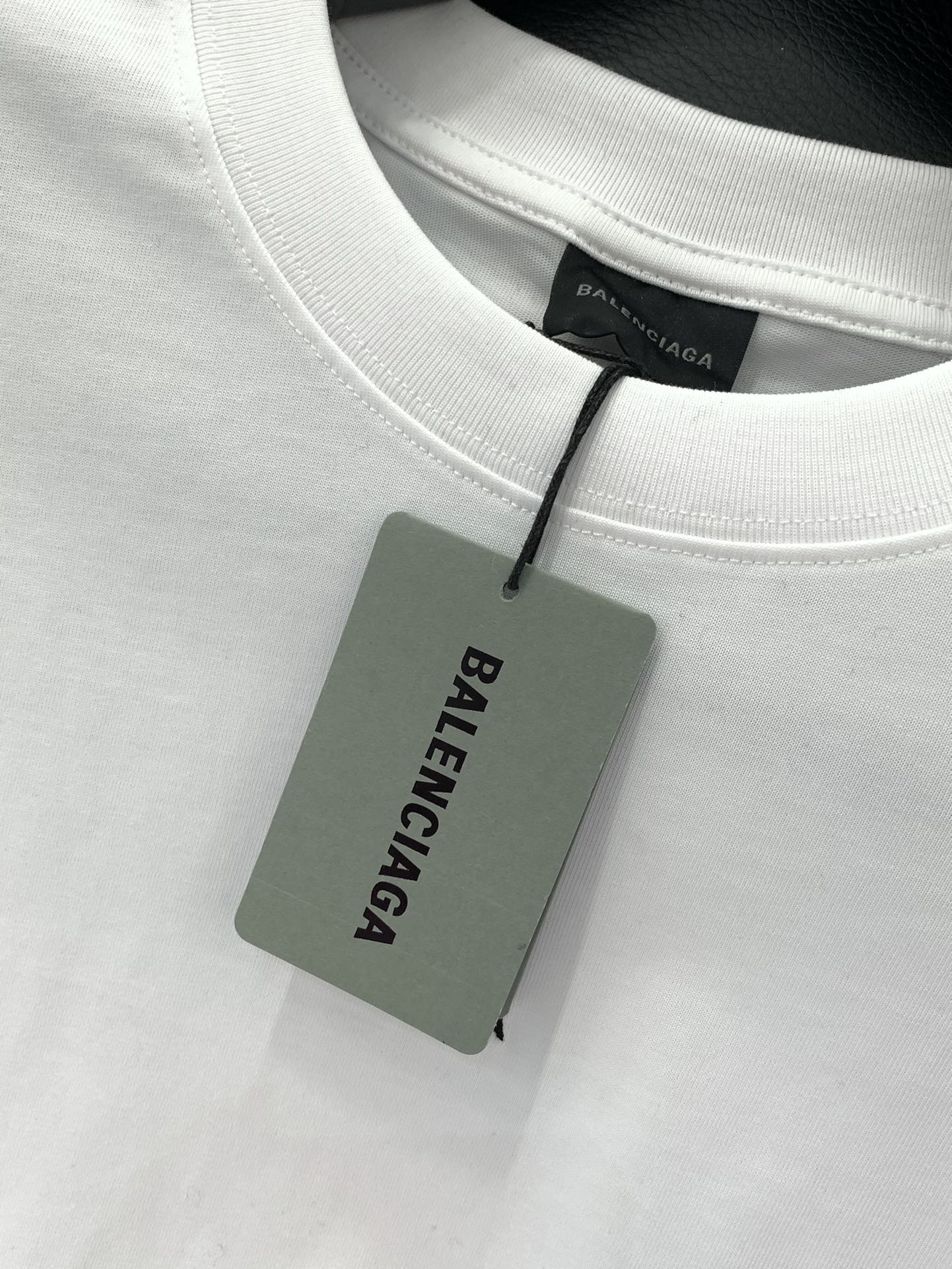 ，Balenciaga 巴黎世家，2025春夏最新款，专柜同步有售，原单狠货，爆款时尚休闲圆领短袖T恤，