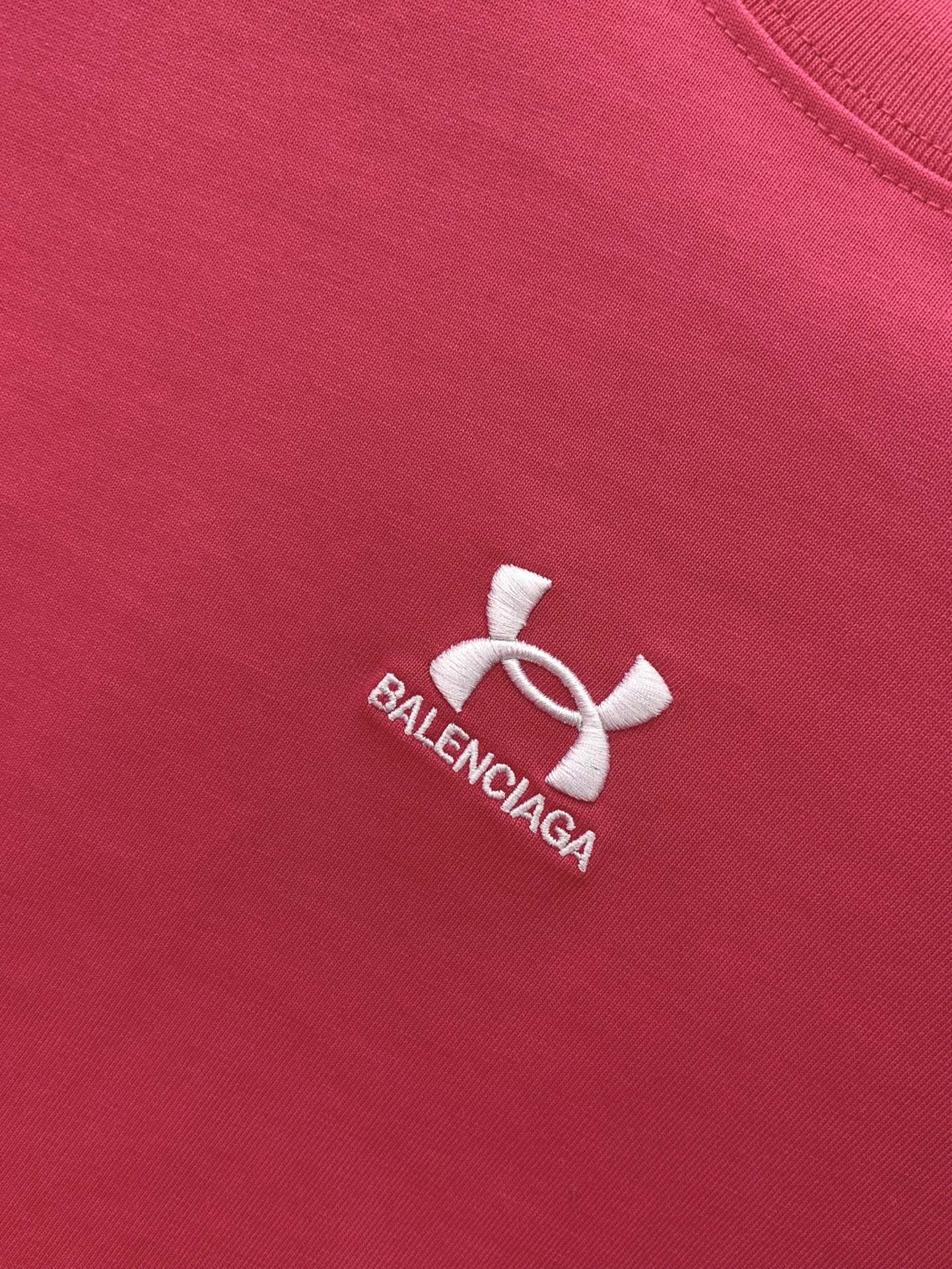 ，Balenciaga 巴黎世家，2025春夏最新款，专柜同步有售，原单狠货，爆款时尚休闲圆领短袖T恤，