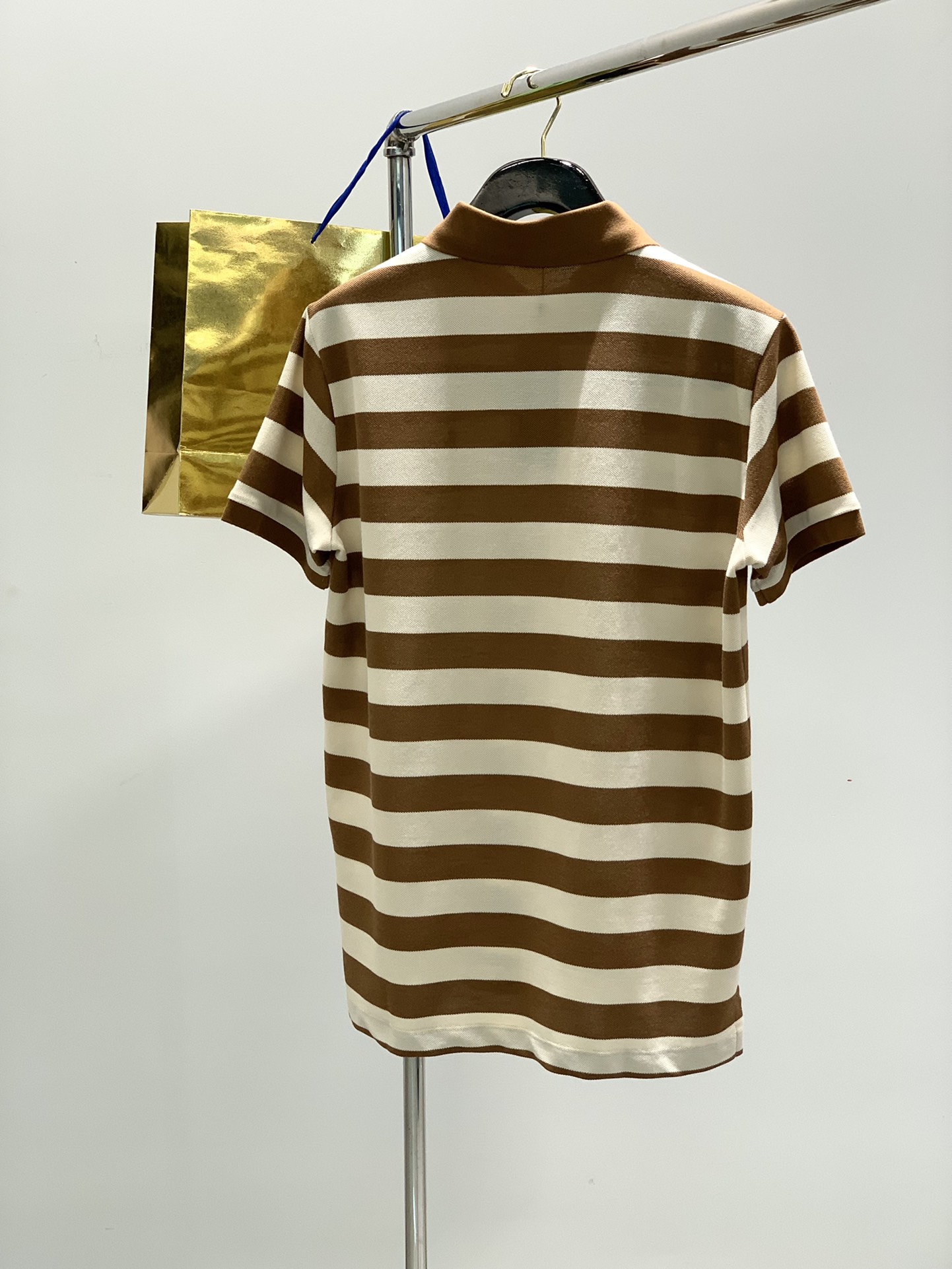 ，Polo， 2025春夏新品，专柜同步有售，简约时尚休闲Polo短袖，原版进口面料，舒适透气，顶级刺绣