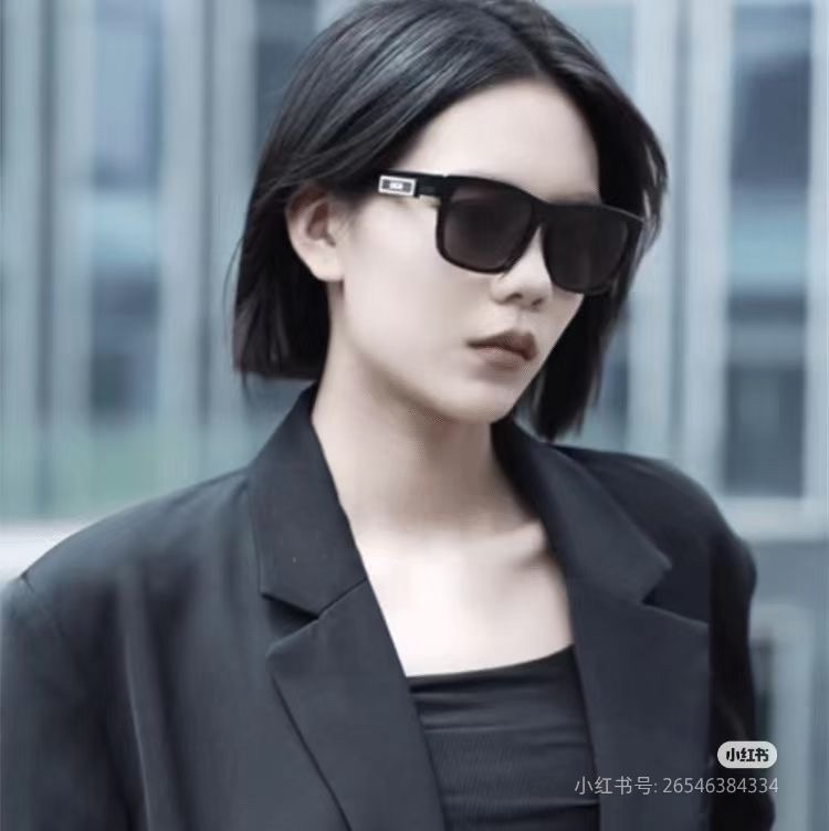  ‼️ 模特图 新品 。迪奥板材字母太阳眼镜 Dior B23 S2F 时尚CD高级方形潮款墨镜🕶 男女