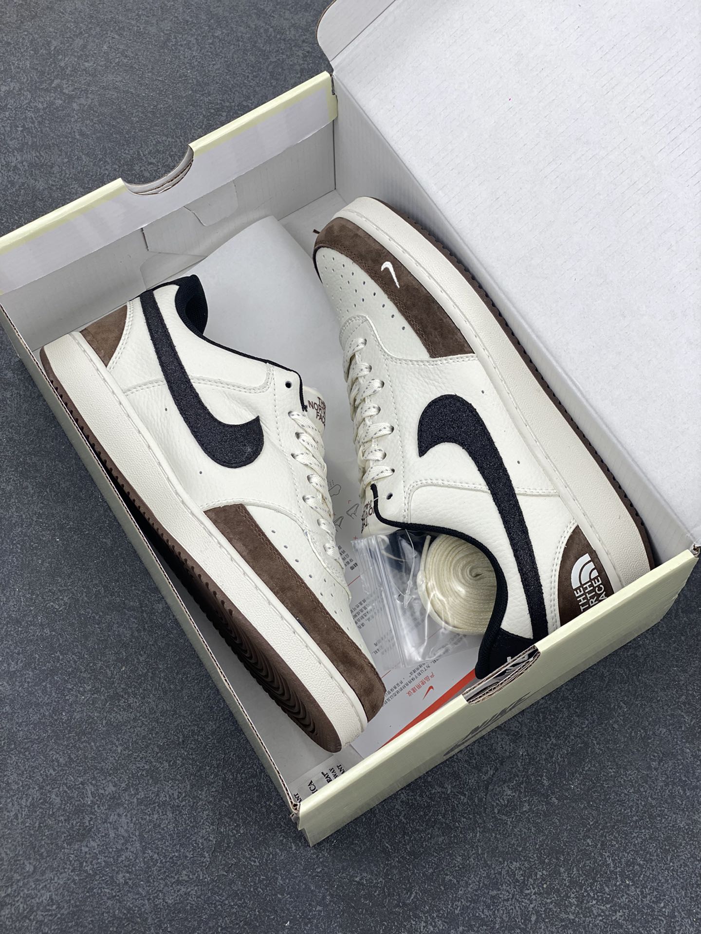 图片[9]-海外爆款 ZP订单 NIKE EBERNON Low prm 小空军低帮百搭透气休闲运动板鞋 独家头层版本 原数据独家私模大底 纯正版型 清洁度完美 货号：FD5188-125 尺码：36 36.5 37.5 38 38.5 39 40 40.5 41 42 42.5 43 44 44.5 45-选品中心