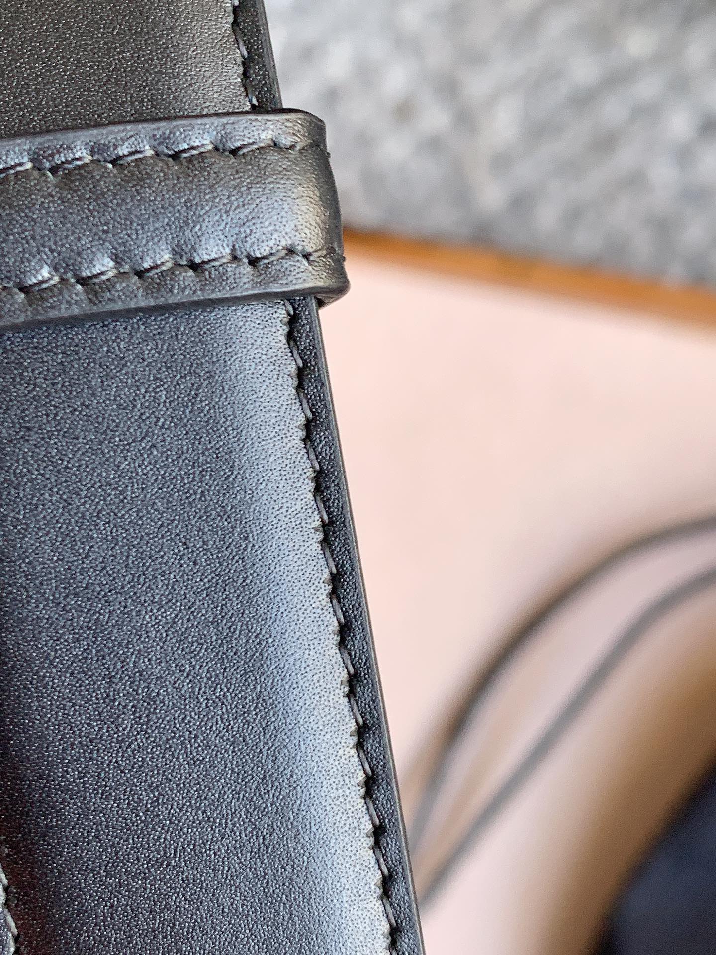 “New St. Roland YSL Stars Launch: Genuine Leather Vietnam Trading Orders” - 图片 7