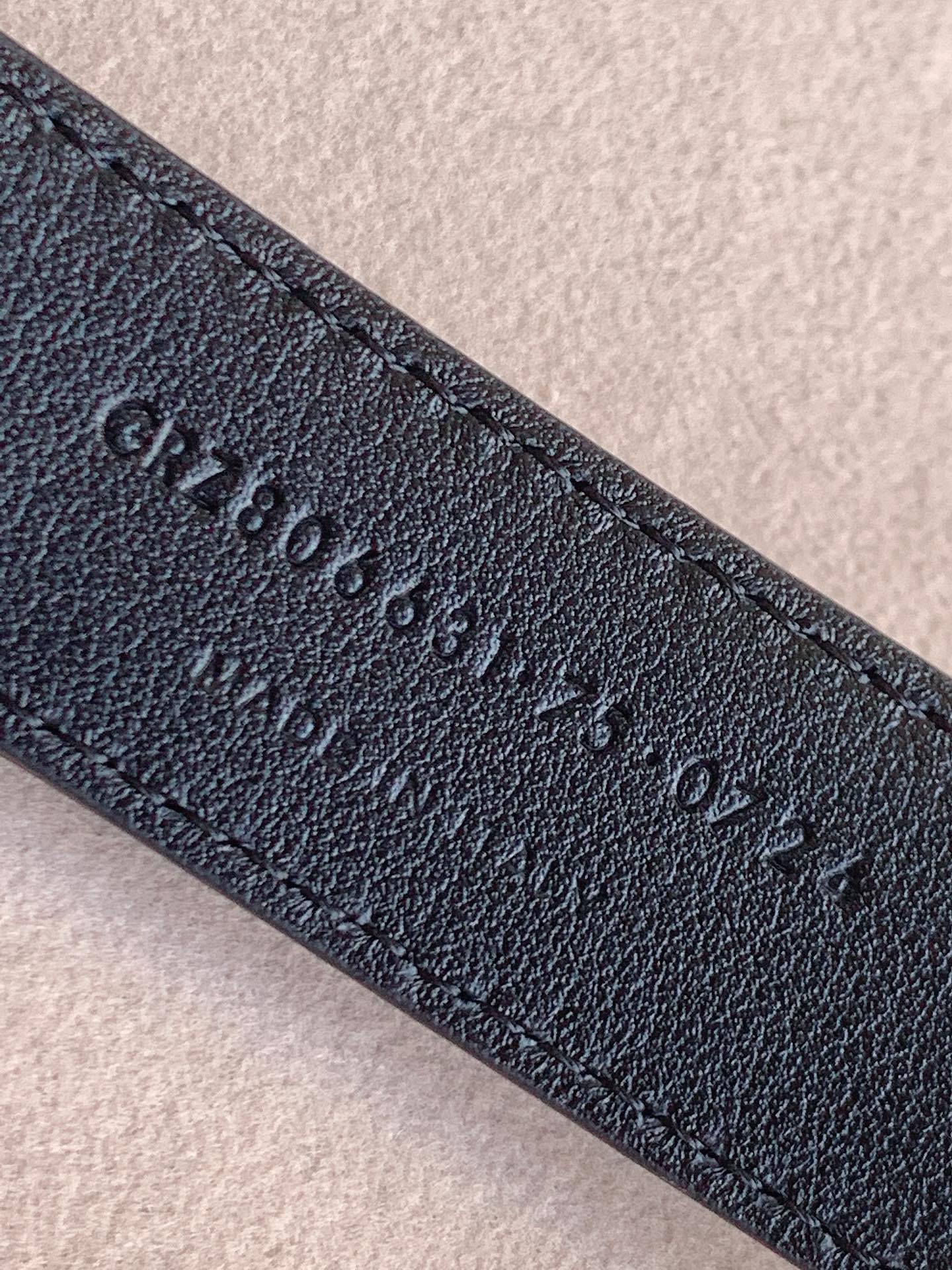 “New St. Roland YSL Stars Launch: Genuine Leather Vietnam Trading Orders” - 图片 4