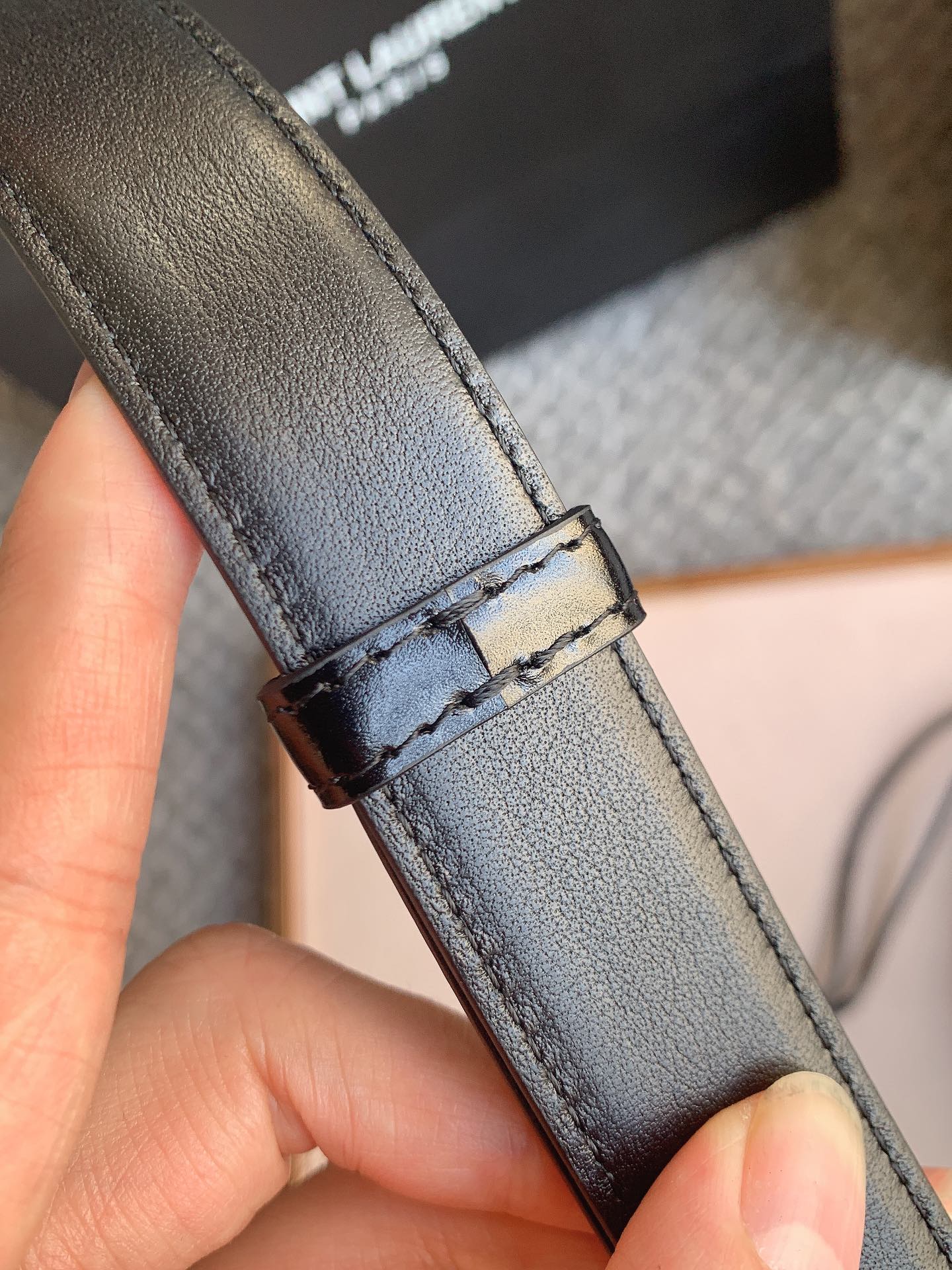 “New St. Roland YSL Stars Launch: Genuine Italian Leather Orders from Vietnam Trading Company” - 图片 3