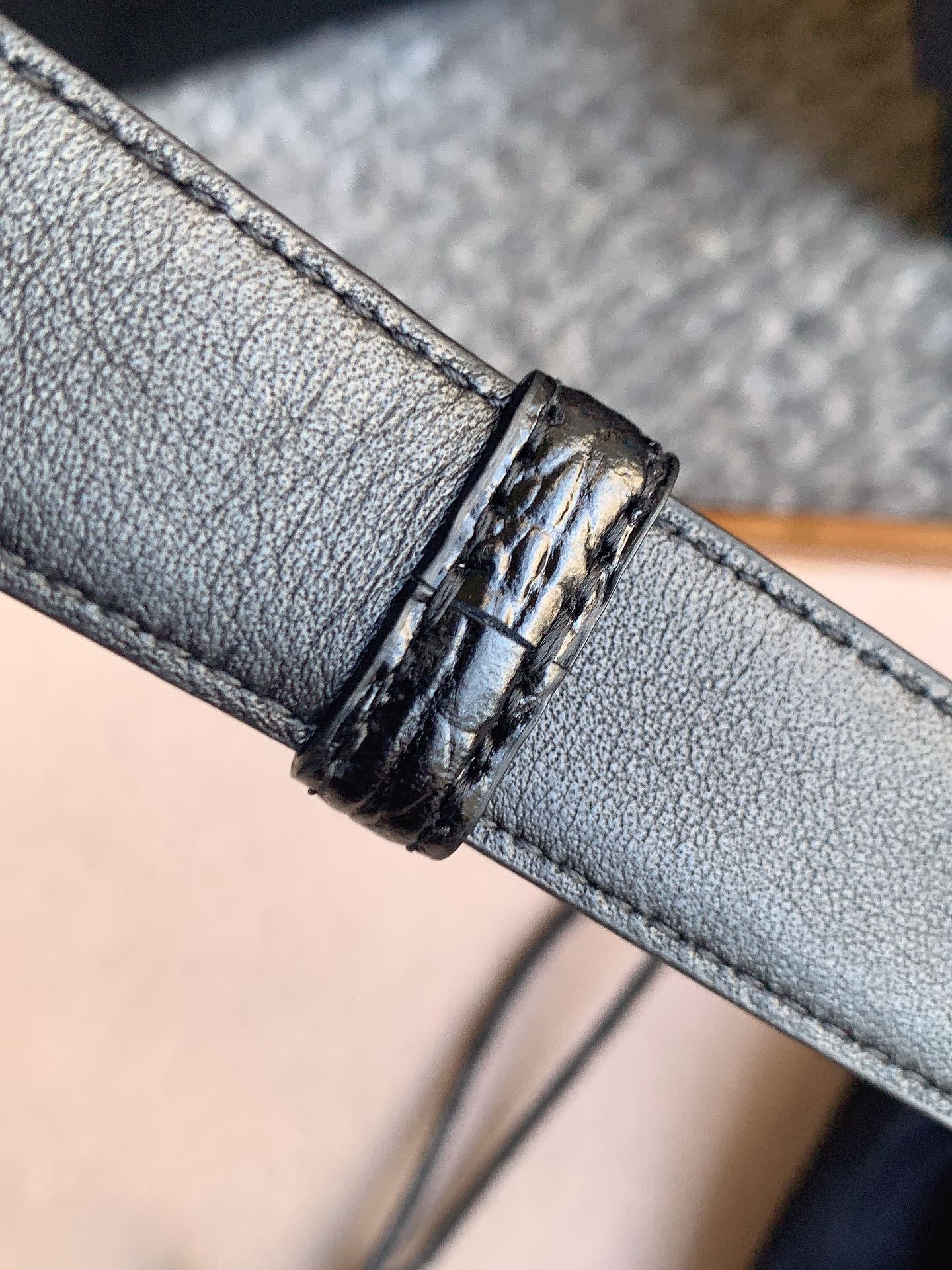 “St. Roland YSL Star-Bowing Launch: Genuine Italian Leather Cashier’s Belt Review” - 图片 3