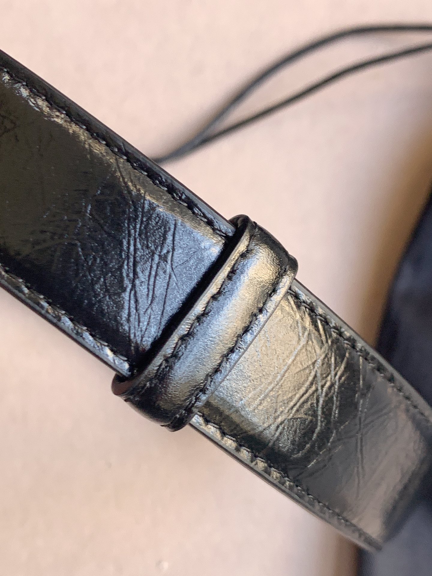 “St. Roland YSL Star-Bowing Launch: Genuine Italian Leather Cashier’s Belt Order” - 图片 3