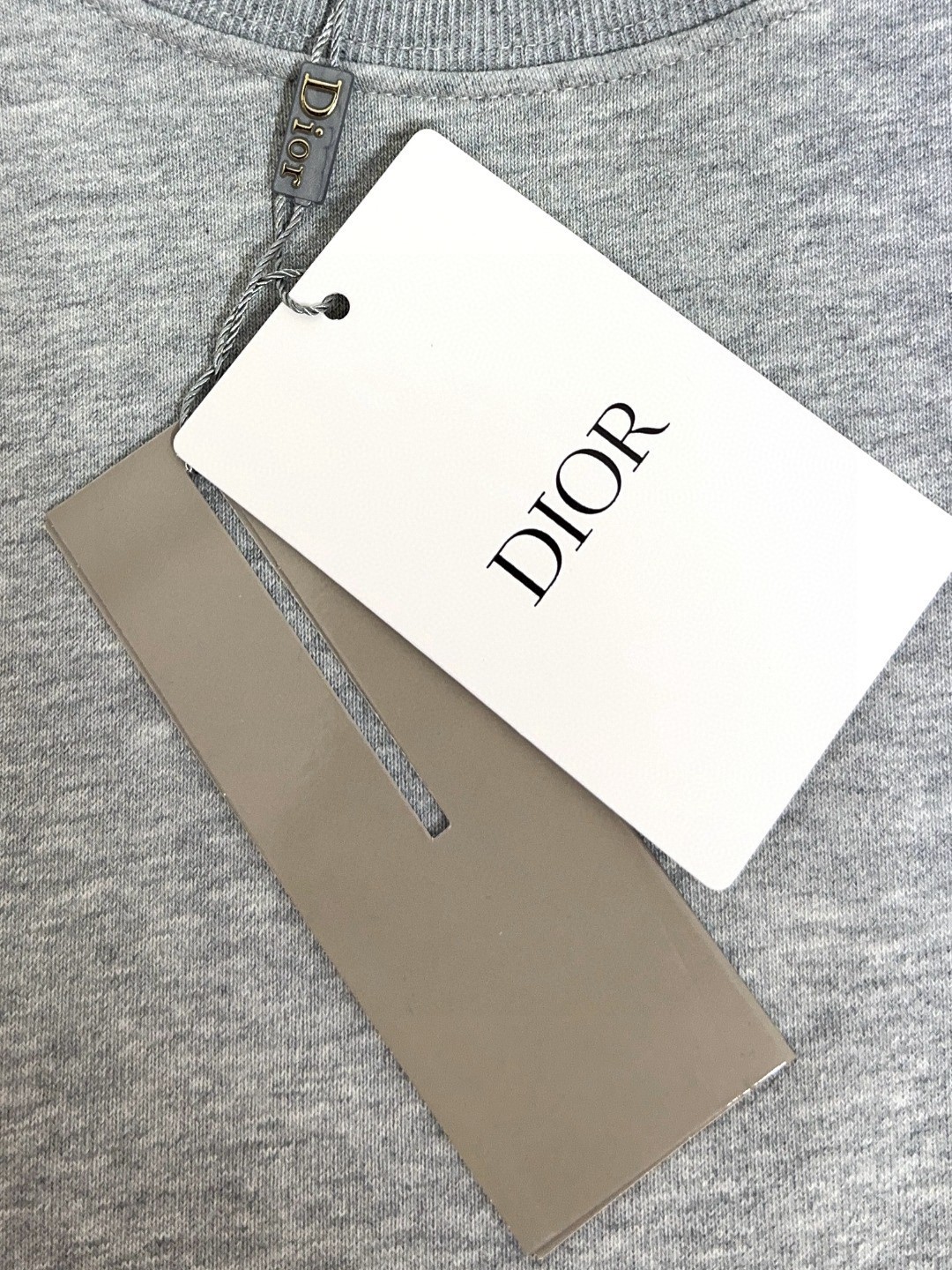 🔥🔥  🐮 Dior 迪奥 🔥 高版本 码数：S-XL 🆕 顶级长袖圆领卫衣 👍高级定制百搭款，意大利进