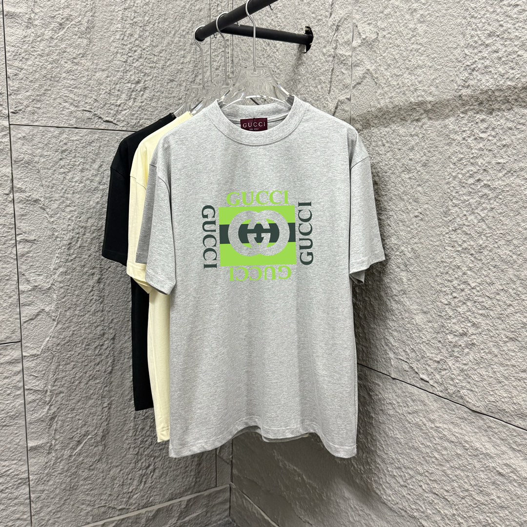 Gu Gucci* 2025 primavera-verano nuevo estilo, estampado clásico de letras doble G en el pecho, camiseta de manga corta,…