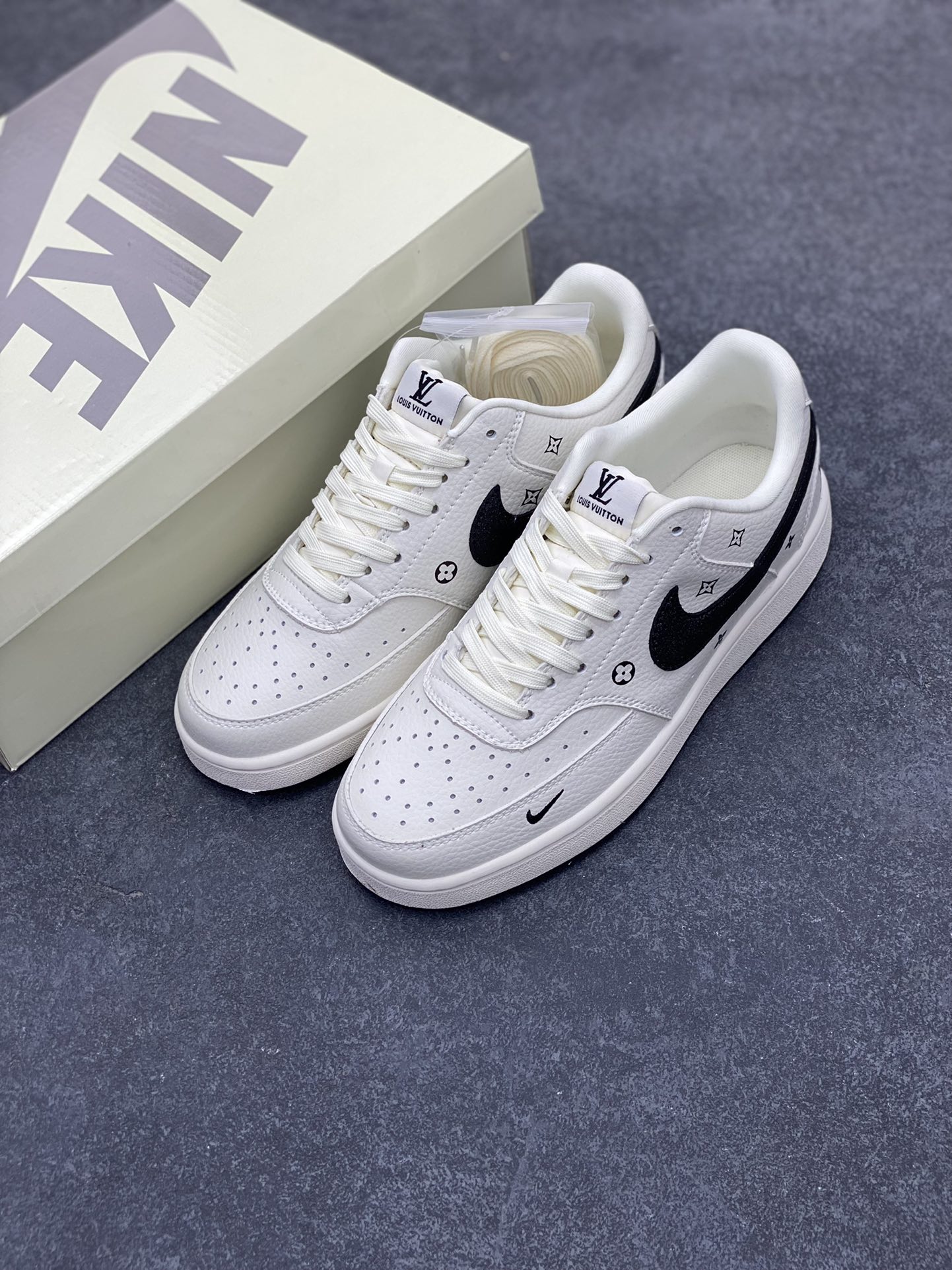 图片[8]-海外爆款 ZP订单 NIKE EBERNON Low prm 小空军低帮百搭透气休闲运动板鞋 独家头层版本 原数据独家私模大底 纯正版型 清洁度完美 货号：FD5188-125 尺码：36 36.5 37.5 38 38.5 39 40 40.5 41 42 42.5 43 44 44.5 45-选品中心