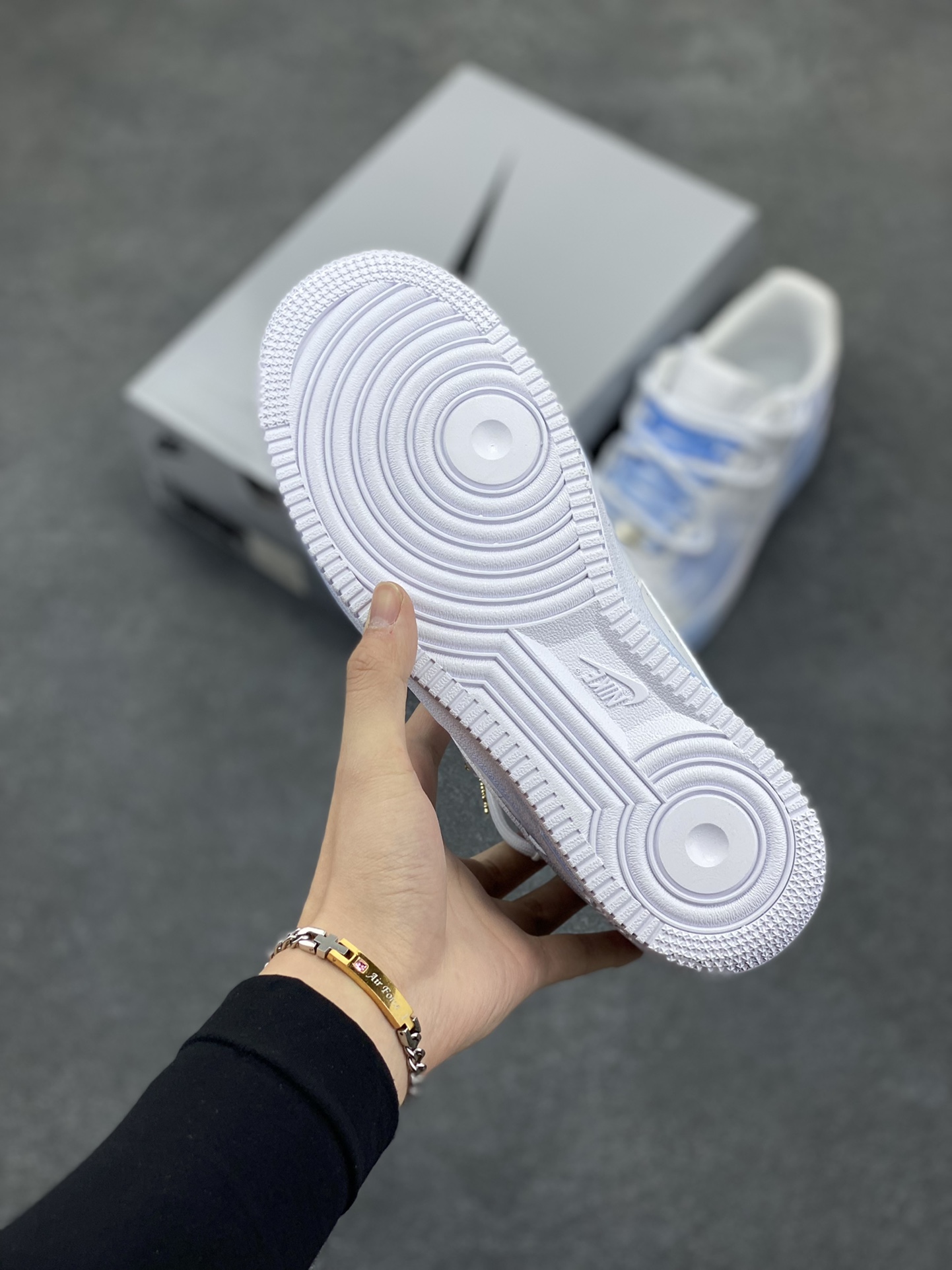 图片[5]-Nike Air Force 1 Low’07 雪花扎染 空军一号绑带低帮休闲板鞋 定制皮料 原厂3D打印 定制鞋盒 原楦原纸板 纯正空军版型 内置全掌气垫 货号：ZH0316-057 尺码：36 36.5 37.5 38 38.5 39 40 40.5 41 42 42.5 43 44 44.5 45-选品中心