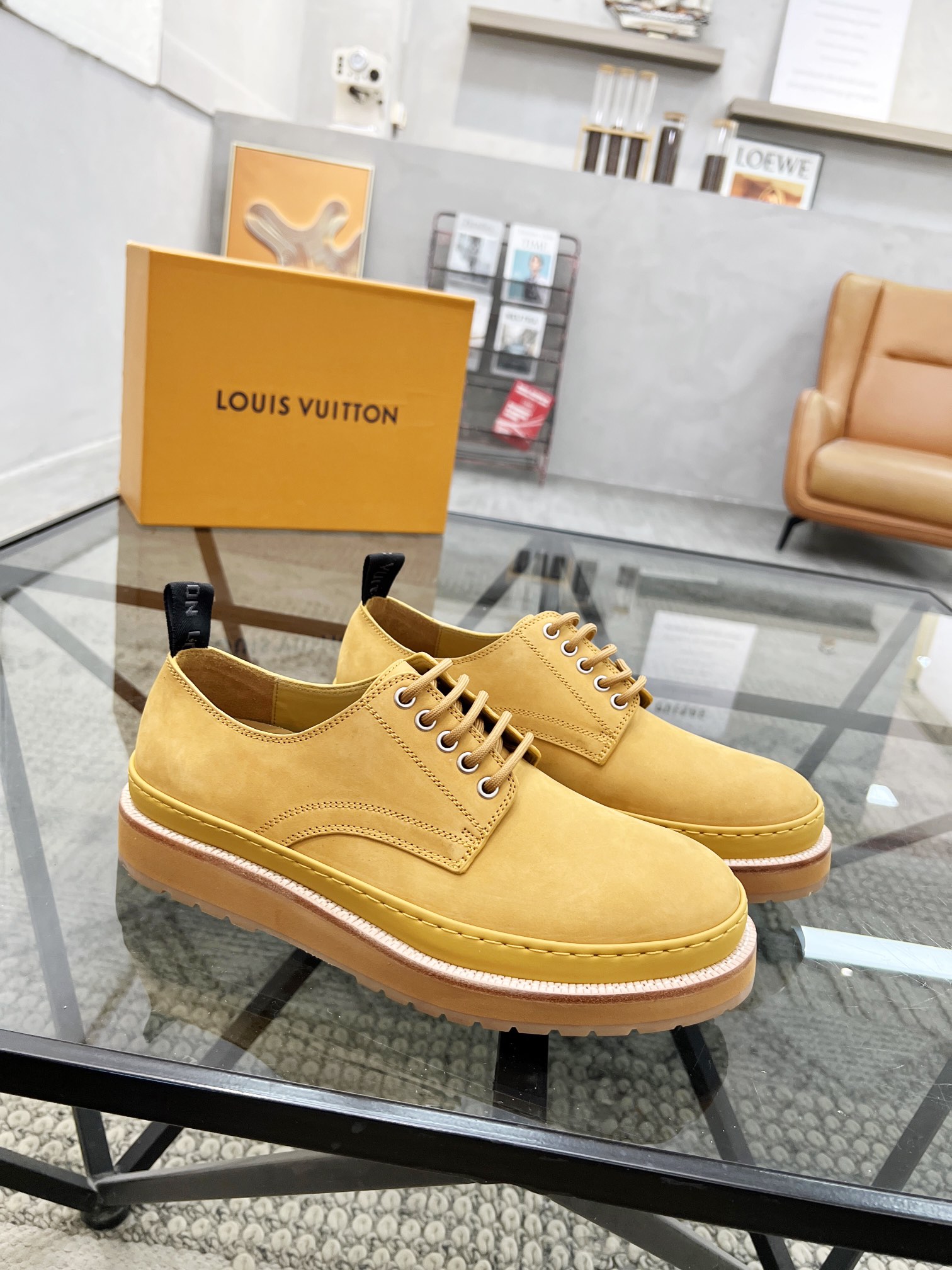 NO:220958,Brand LOUIS VUITTON original color matching number 39-44 customized 38.45.46 Price Material new Louis Vuitton casual leather shoes original quality Top version uses top layer cowhide design simple and elegant Goodyear exquisite hand-pulled wire to make the shoes more secure Original Rubber Foamed sole Stylish Comfortable, Louis Vuitton, louis vuitton, louis vuitton, cowhide19860909品牌LOUIS VUITTON 颜色原版配色 码数39-44订做38.45.46 价格 材质路易威登新款 休闲皮鞋原单品质 顶级版本采用头层牛皮设计简单大方不失优雅固特异精致手工拉线使鞋子更加牢固原版 橡胶 发泡大底 上脚 有型 舒适,路易威登,louis vuitton,louis vuitton,cowhide,Men's shoes