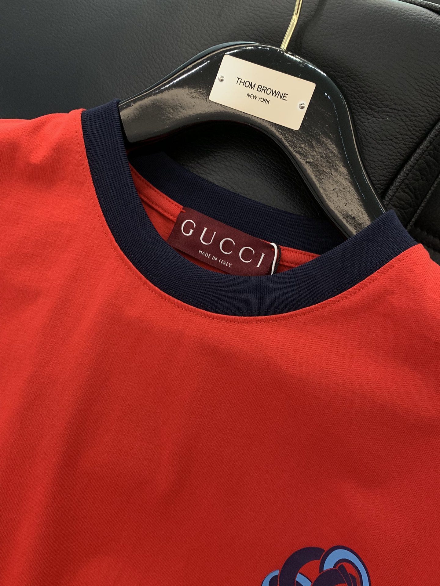 ，，Gucci 古驰，2025春夏最新款，专柜同步有售，原单狠货，时尚休闲圆领短袖T恤，上身很有特点！吸