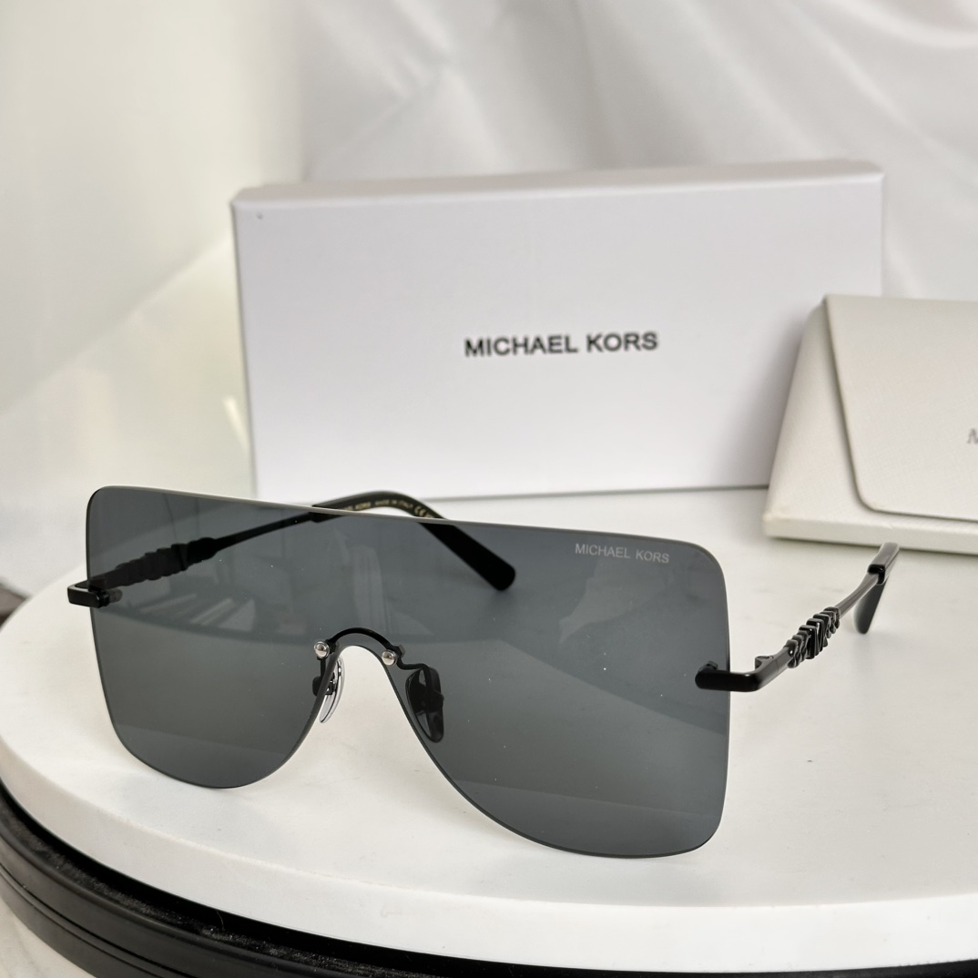 ‼️MICHAEL KORS
MODEL：MK 1148
SIZE：137口0-140