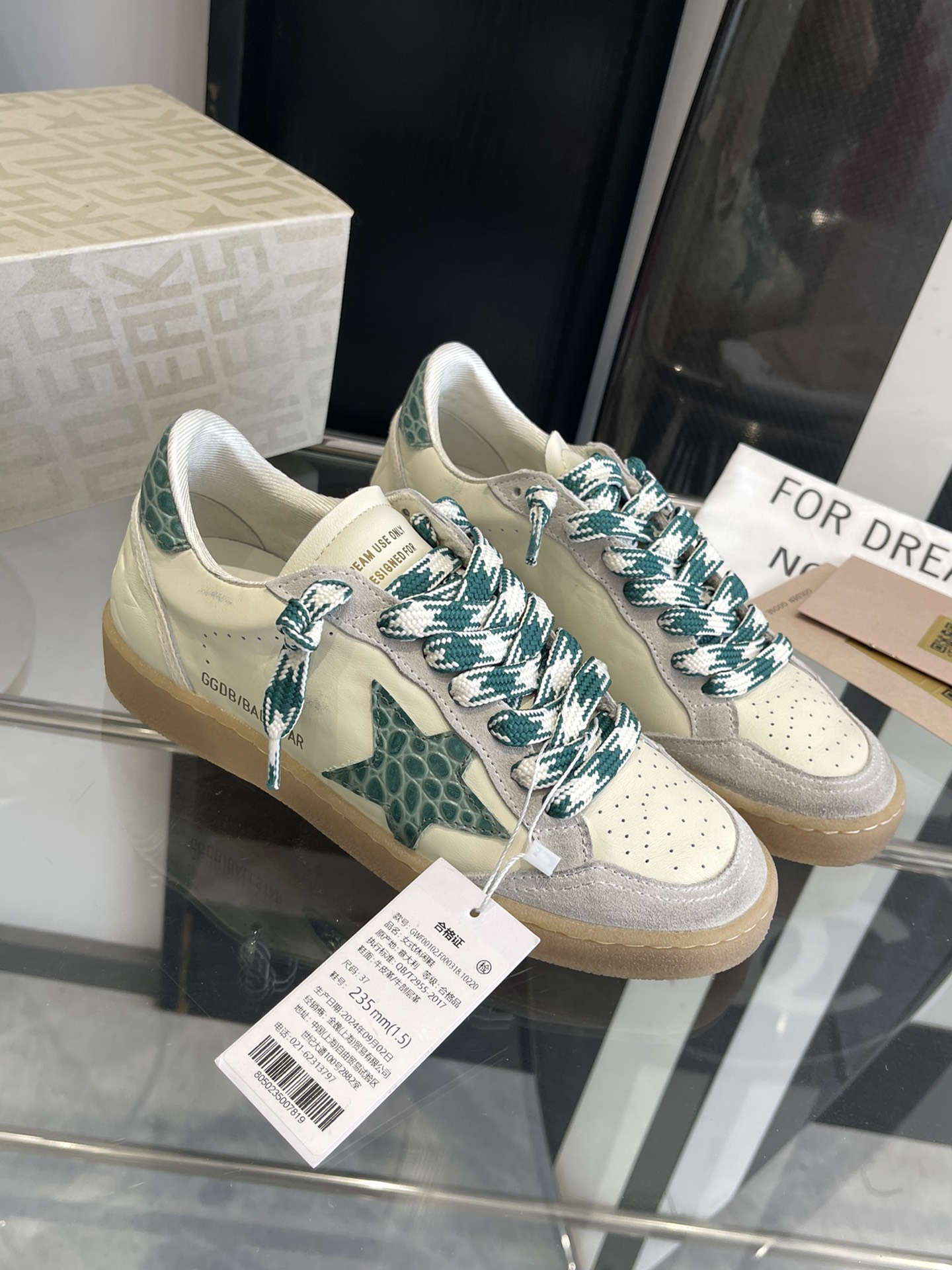 GGDB’s Top-level Recreational Shoes: Limited Edition, Custom-made, Sole-sourced, Real Packaging