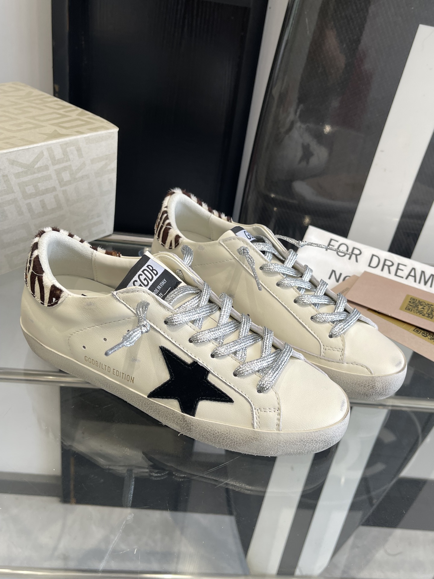 GGDB’s Limited Edition Recreational Shoes: Top-level Craftsmanship and Custom Materials