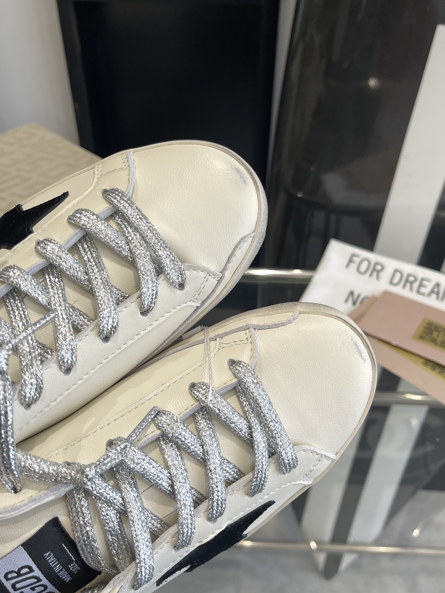 GGDB’s Limited Edition Recreational Shoes: Top-level Craftsmanship and Custom Materials - 图片 7