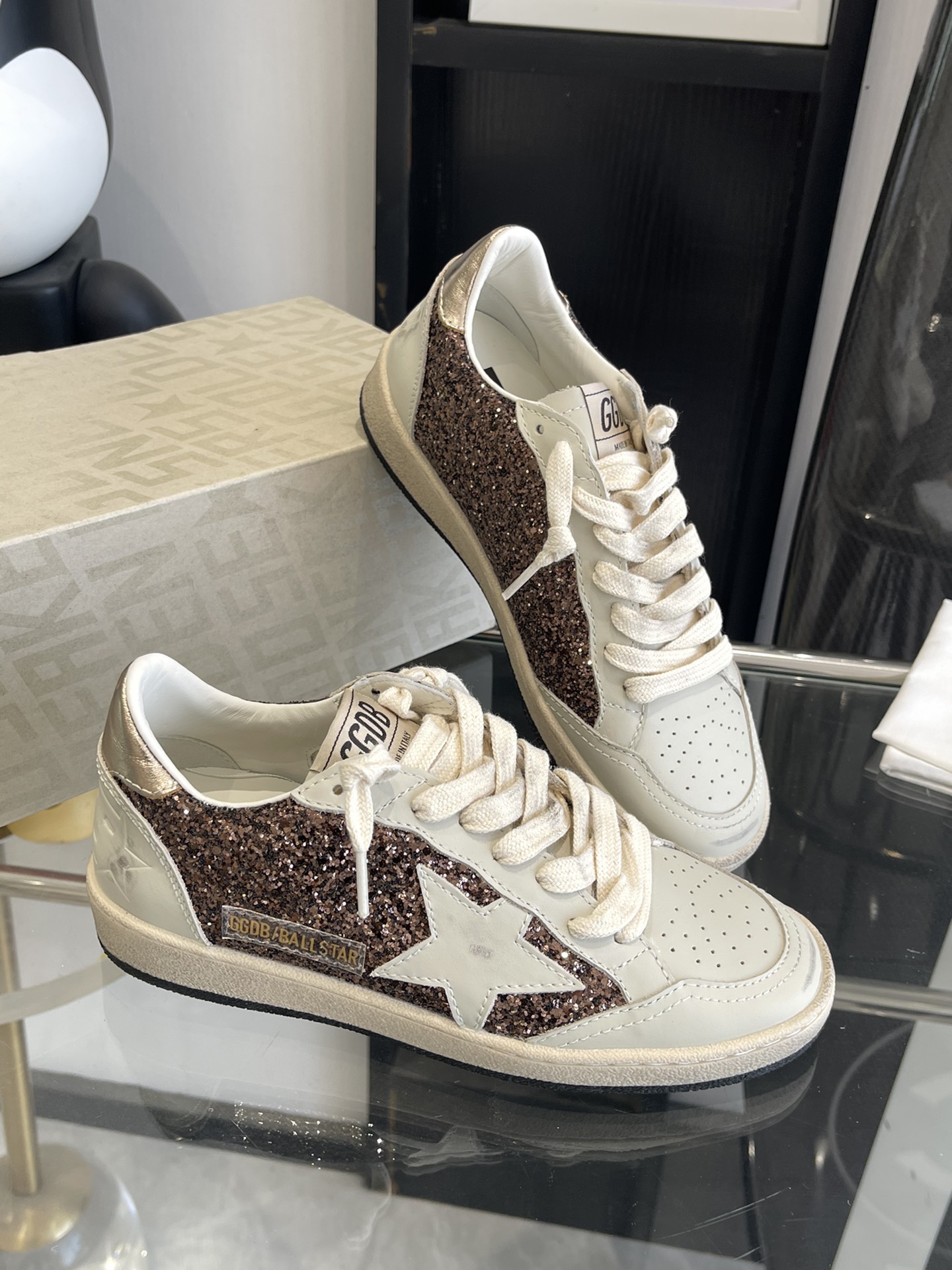 Limited Edition Top-Level Recreational Shoes by GGDB with Custom-Made Materials - 图片 7
