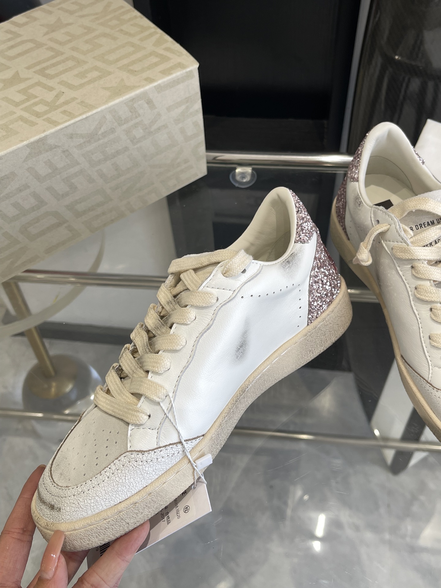 Limited Edition Top-Level Recreational Shoes by GGDB: Premium Quality, Custom Materials, Unique Design - 图片 2