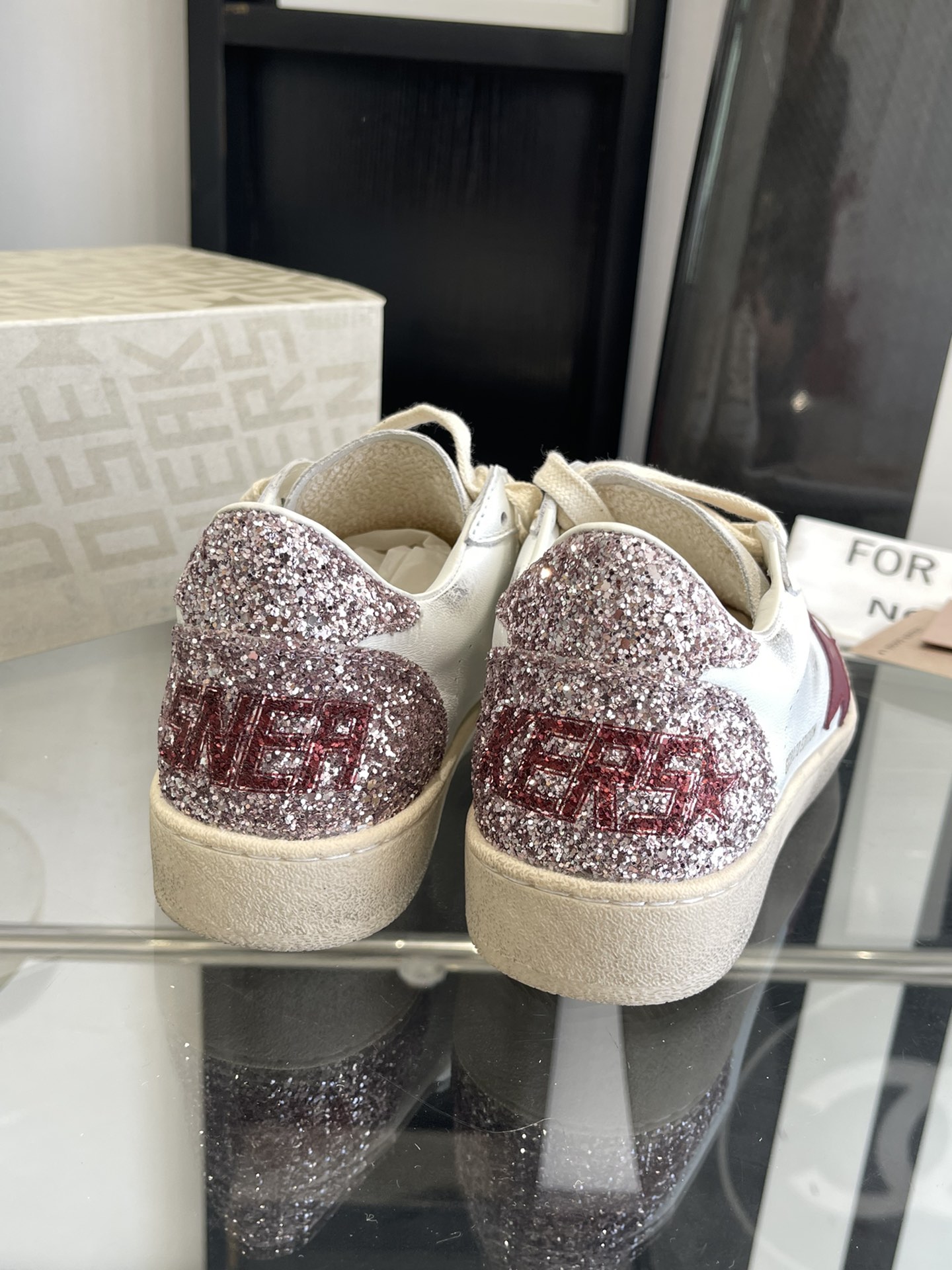 Limited Edition Top-Level Recreational Shoes by GGDB: Premium Quality, Custom Materials, Unique Design - 图片 9