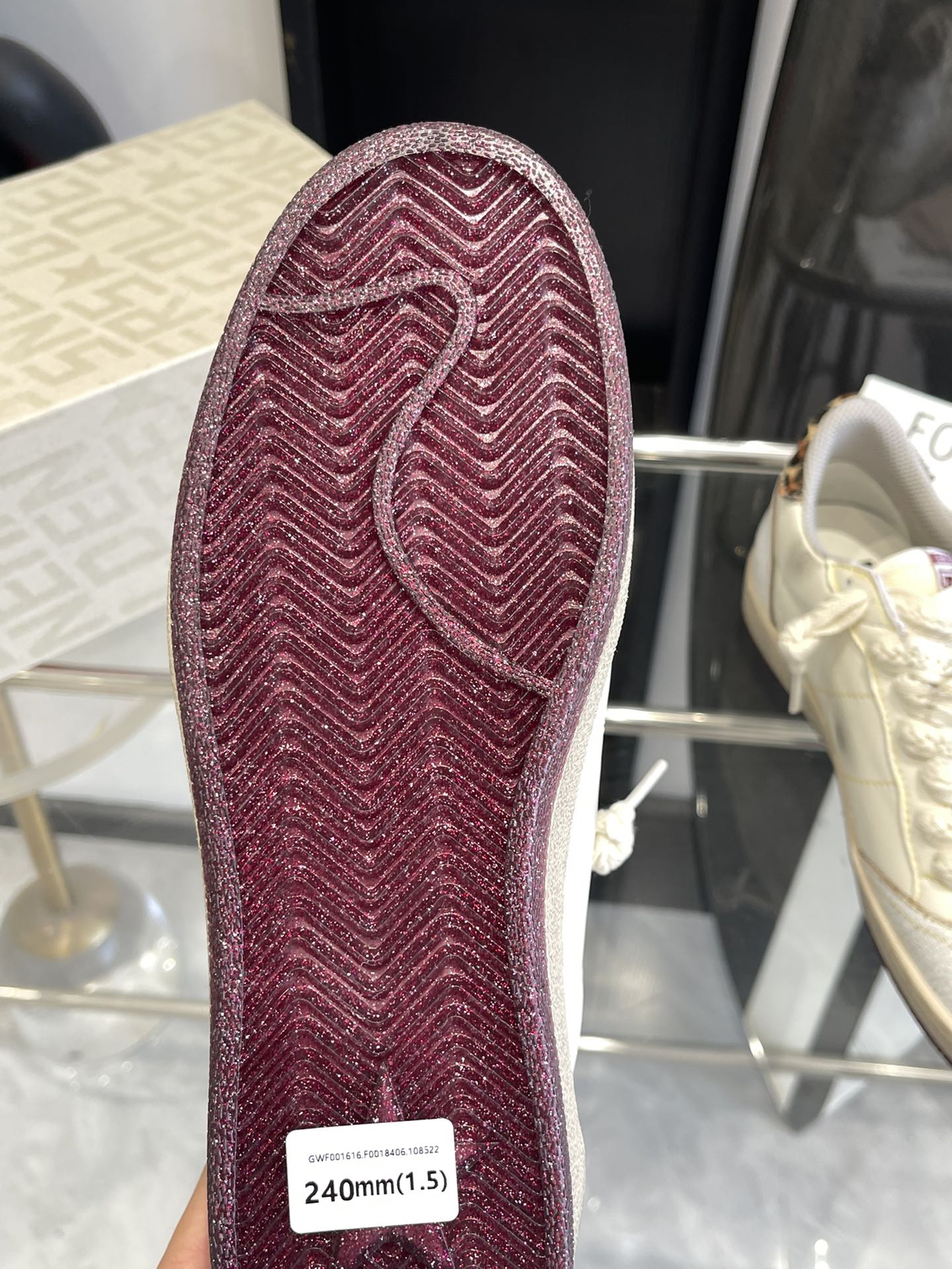“GGDB’s Top-level Recreational Shoes: Customized Materials, Zero Quantities, Size 35-40” - 图片 4