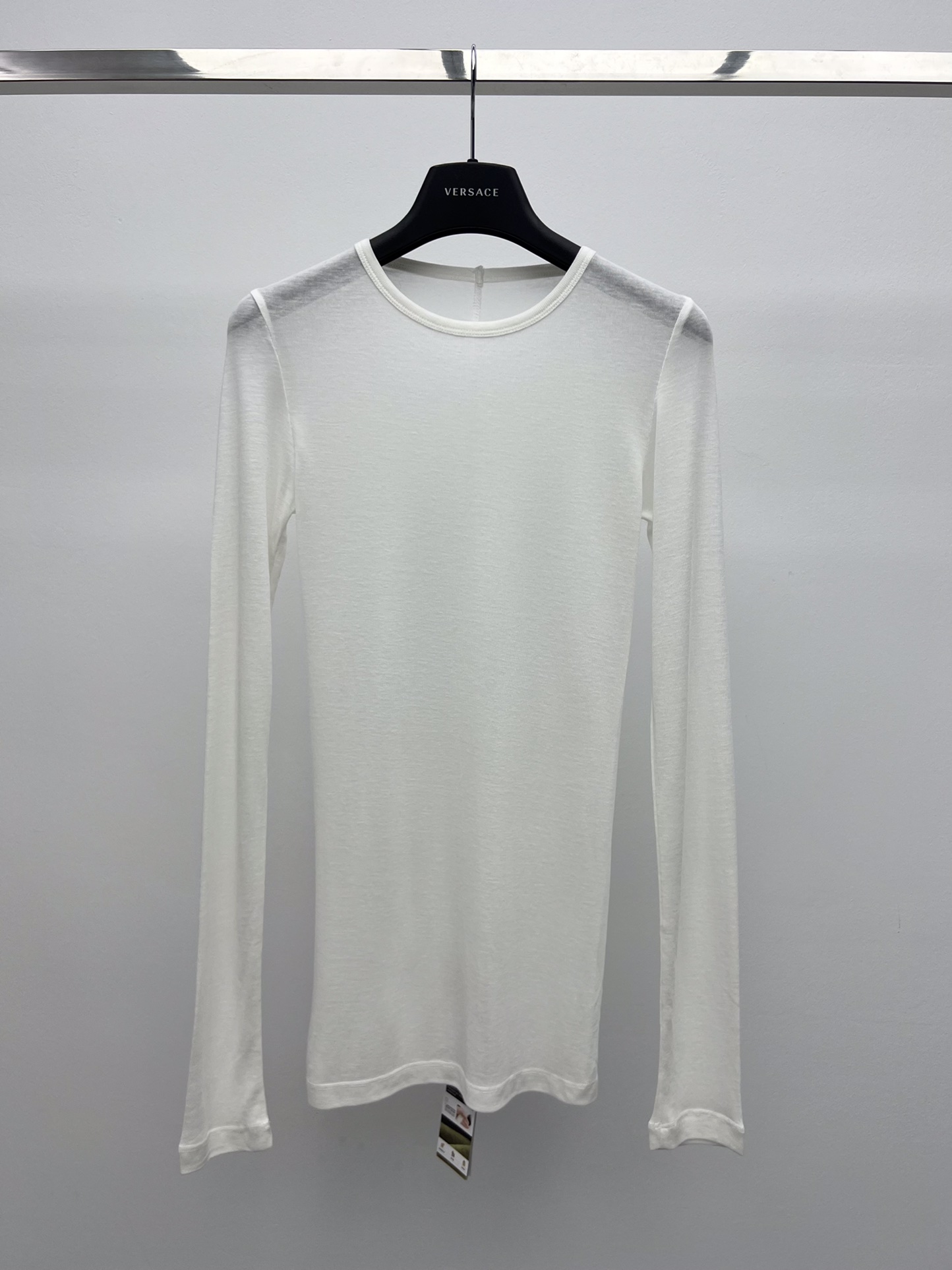 High-Quality Single-and-Behaviour Female Suit with Twirl T-Shirts and Advanced Visibility Features - 图片 2