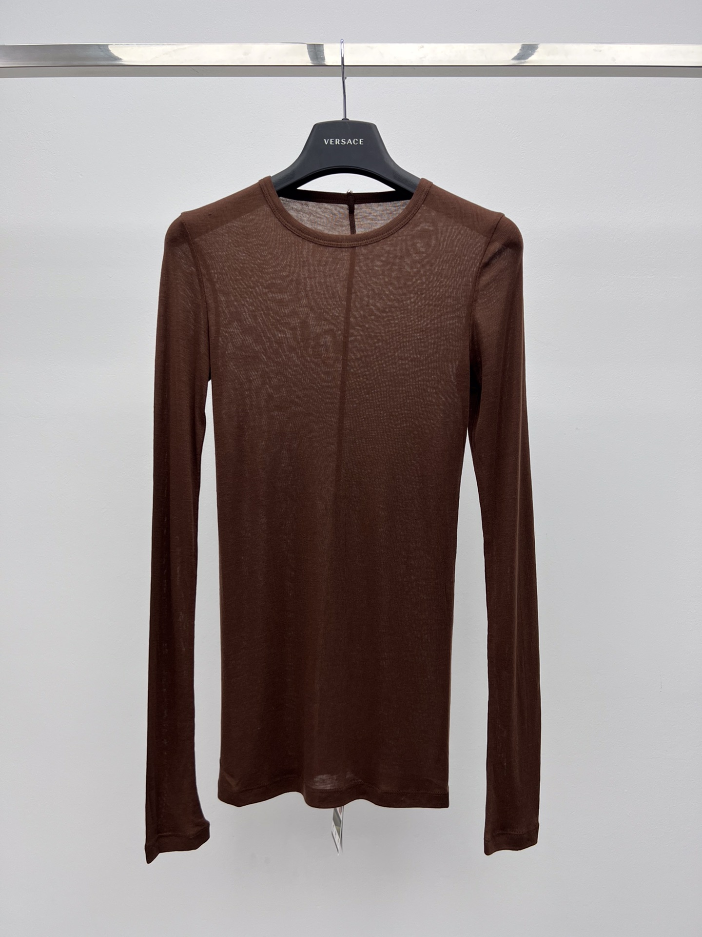 Title: High-Quality Single-and-Beahvior Female Suit Twirl T-Shirts Review Summary: Light, flexible fabric with classic details. Advanced visibility. Suitable for single-and-beh - 图片 1