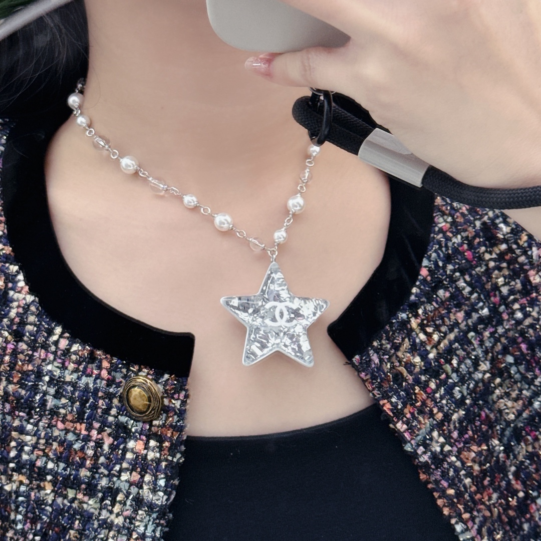NO:104204,Xiaoxiang new style acrylic five-pointed star sequin pearl necklace, Chanel necklace, chanel, necklace19860909小香新款 亚克力 五角星亮片珍珠项链,香奈儿项链,chanel,necklace,Jewelry