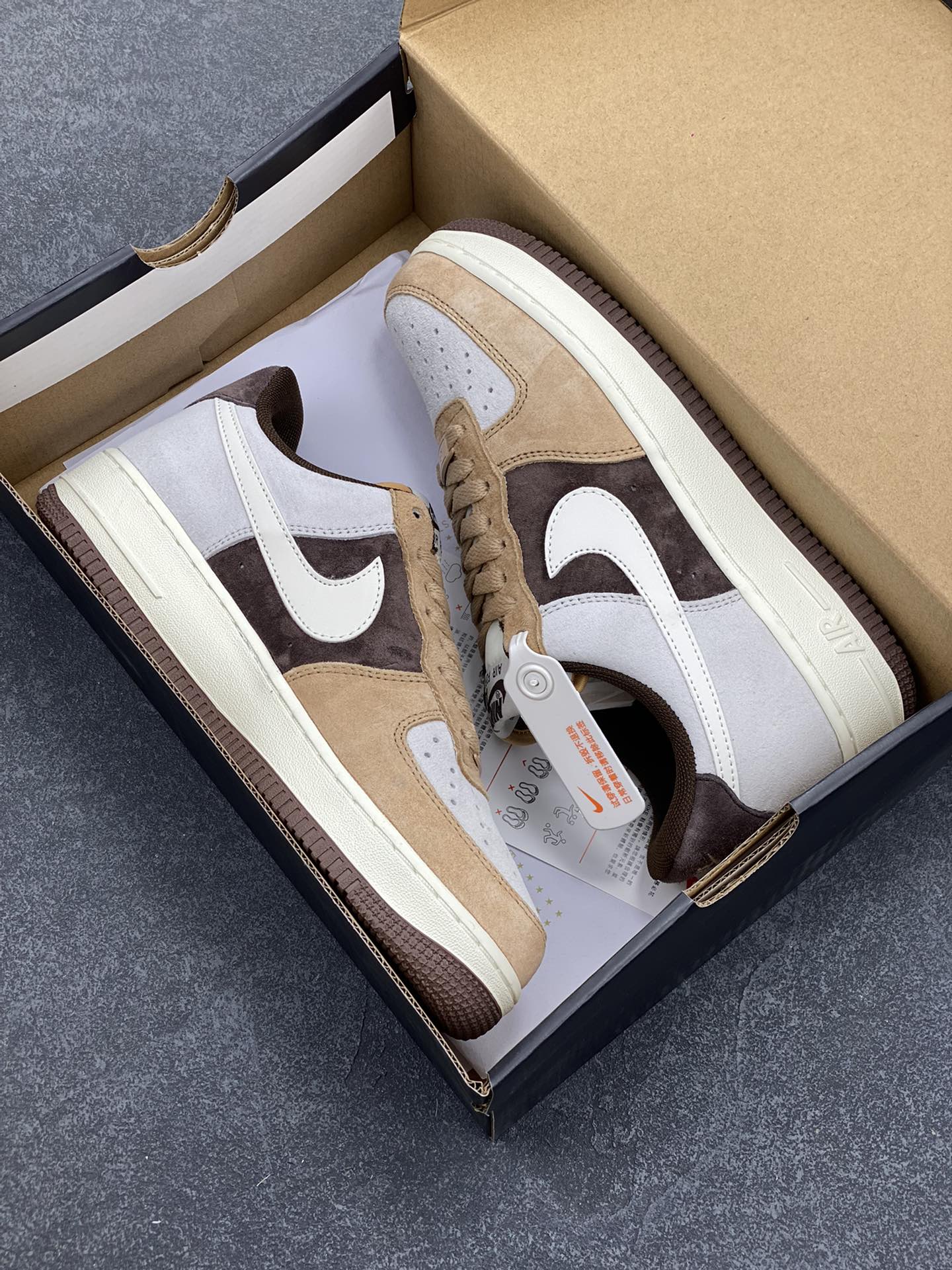 图片[9]-Nike Air Force 1 Low ’07 麂皮 咖啡豆配色 空军一号低帮休闲板鞋 原厂麂皮 原楦原纸板 纯正版型 正品NFC感应芯片 高清洁度 内置全掌气垫 货号：BL3099-233 尺码：36 36.5 37.5 38 38.5 39 40 40.5 41 42 42.5 43 44 44.5 45-选品中心