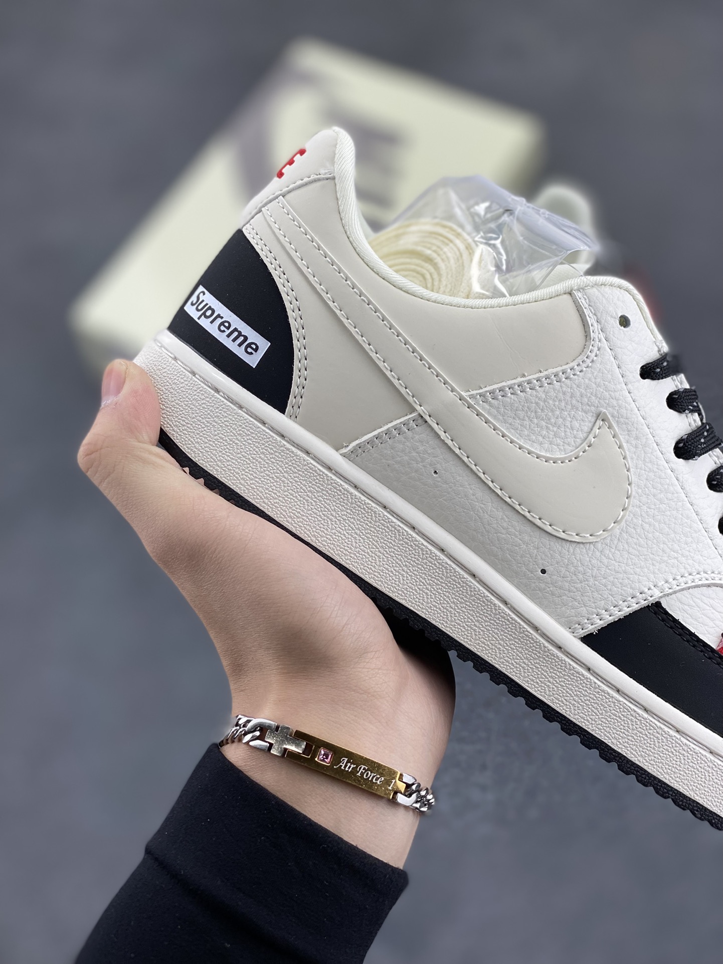 图片[6]-海外爆款 ZP订单 NIKE EBERNON Low prm 小空军低帮百搭透气休闲运动板鞋 独家头层版本 原数据独家私模大底 纯正版型 清洁度完美 货号：FD5188-127 尺码：36 36.5 37.5 38 38.5 39 40 40.5 41 42 42.5 43 44 44.5 45-选品中心