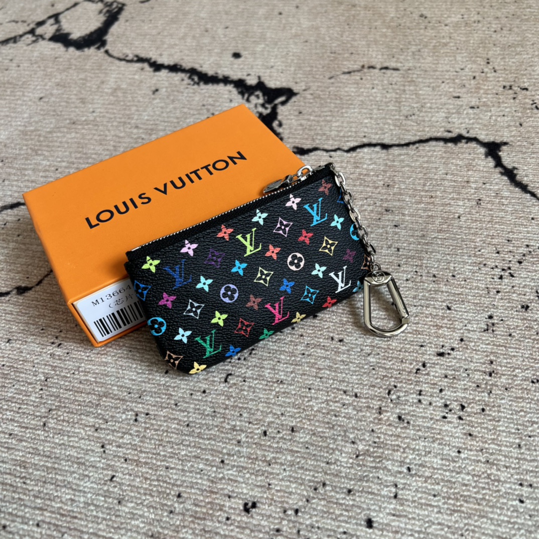  顶级原单 M13664黑彩 這款復刻版Louis Vuitton x Murakami系列的鑰匙零錢包