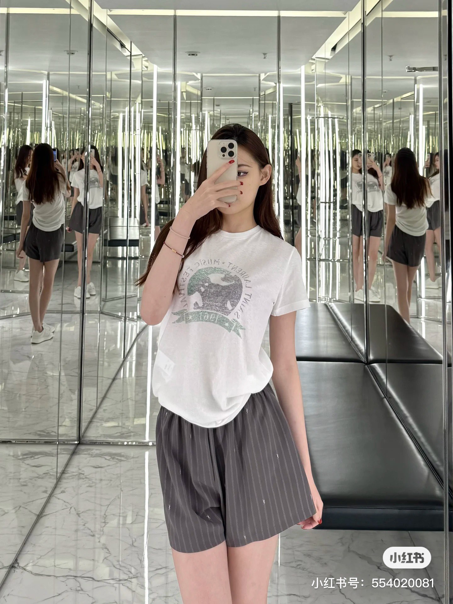 NO:308736,Model number G25010937 Saint Laurent YSL new model 25SS new model D home high-end custom quality!  1961 digital letter logo print fashionable versatile round neck short-sleeved T-shirt top!  White (M size bust 90, sleeve length 18, clothing length 63), saint laurent,saint laurent,dior,T-shirt,tees,t-shirt,alexander wang19860909款号G25010937 圣罗兰YSL新款 25SS新款D家高端定制品质！1961数字字母logo印花时尚百搭圆领短袖t恤上衣！白色、（M码胸围90,袖长18,衣长63）,,saint laurent,saint laurent,dior,T-shirt,tees，t-shirt,alexander wang,Women's clothing