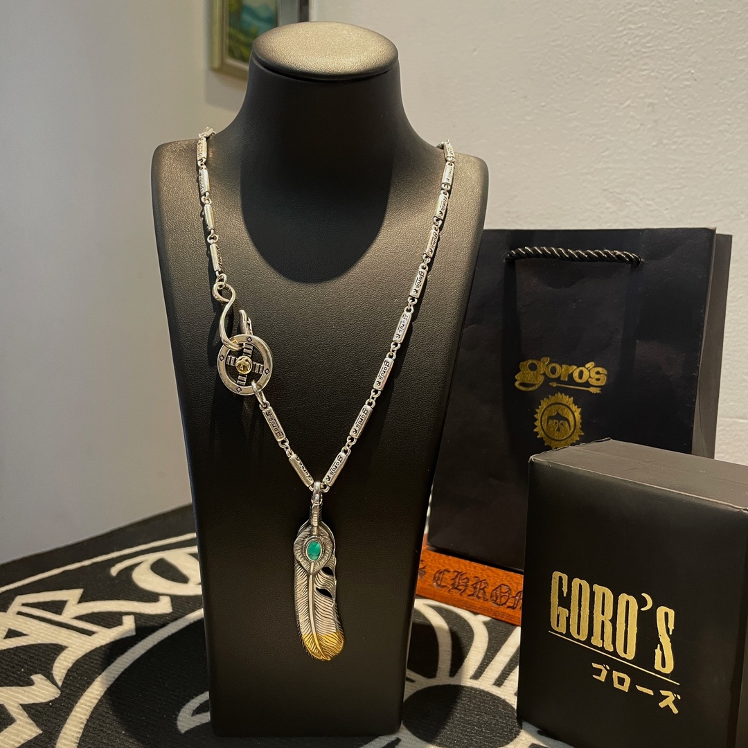 NO:110004,[New Products are on the Shelves] Goro’s Takahashi Goro’s Gold Feather Pendant Under the Maple Stone, Takahashi Classic Bamboo Necklace, Top Version, Accepted Exclusive Shot, Mainly Focused on the High-end Market, Kuaishou/ins/Xiaohongshu Hot Style, absolutely different from the ordinary version!  The details of the picture product are consistent with ZP!  Original production process, precision quality, purely handmade, authentic model opening, fashion essentials, both men and women can wear, same couple style, rock punk silver style, retro elements, trendy and versatile, same style on the official website, fine jewelry, necklace19860909批【新品上架】Goro’s高桥吾郎松石下金羽毛吊坠,高桥经典竹节项链,顶级版本,认准独家拍摄,主攻高端市场 ,快手/ins/小红书热门款,绝对区别普通版本！图片产品细节与ZP一致！原版制作工艺 精工品质 纯手工打造 ～正品开模潮流时尚必备 男女均可佩戴 情侣款同款 摇滚朋克泰银风格 复古元素 潮流百搭 官网同款,饰品精品,necklace,Jewelry