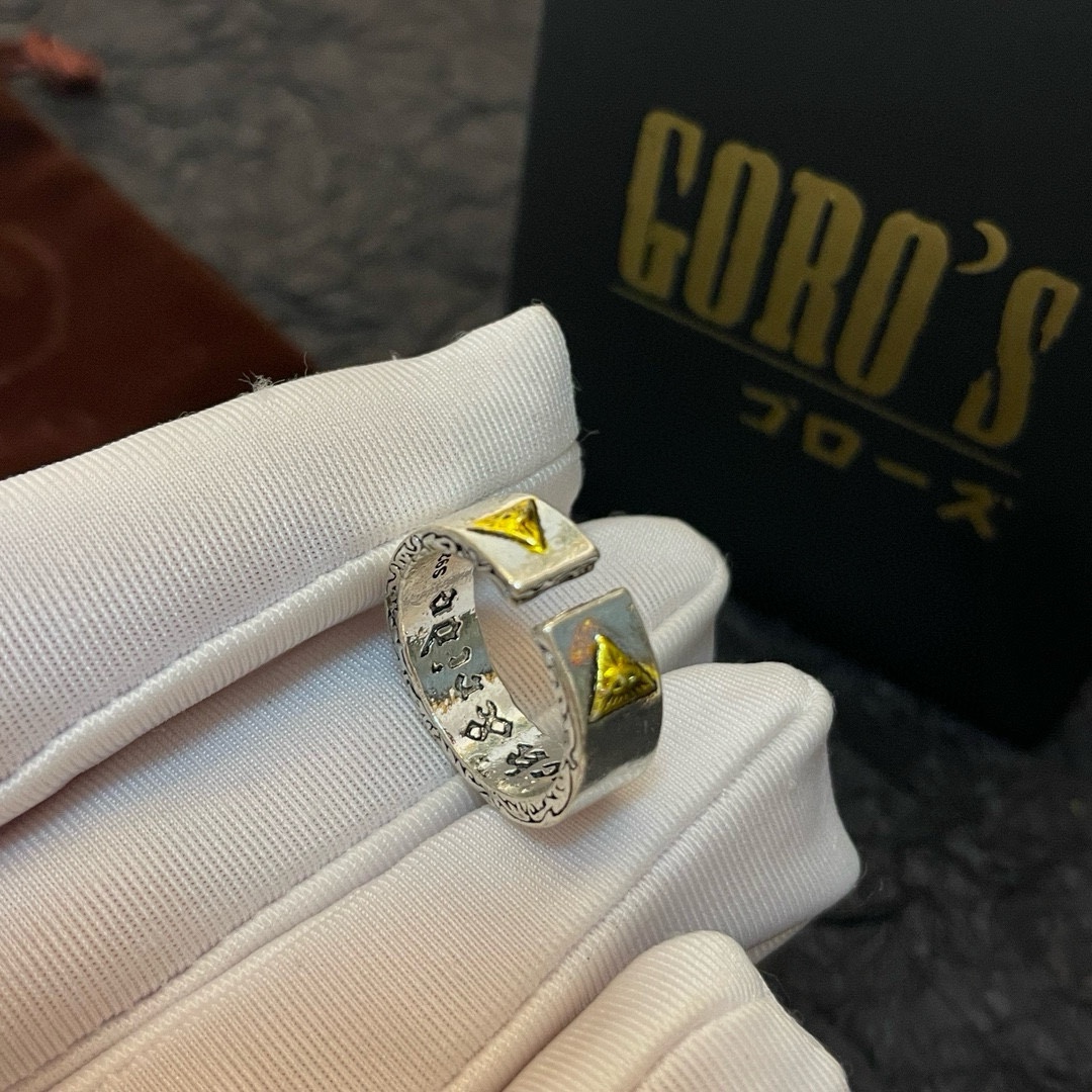 NO:110019,Comment [New Products on Shelves] Goro Takahashi Goro retro gold-slit ring, top version, accurate exclusive shooting, focusing on the high-end market, absolutely different from the ordinary version!  The details of the picture product are consistent with ZP!  Original production process, precision quality, purely handmade, authentic model opening, fashion essential, can be worn by both men and women, same couple style, rock punk silver style, retro elements, trendy and versatile, same style on the official website, fine jewelry, ring19860909批【新品上架】Goro’s高桥吾郎复古点金开口戒指,顶级版本 认准独家拍摄 主攻高端市场 绝对区别普通版本！图片产品细节与ZP一致！原版制作工艺 精工品质 纯手工打造 ～正品开模潮流时尚必备 男女均可佩戴 情侣款同款 摇滚朋克泰银风格 复古元素 潮流百搭 官网同款,饰品精品,ring,Jewelry