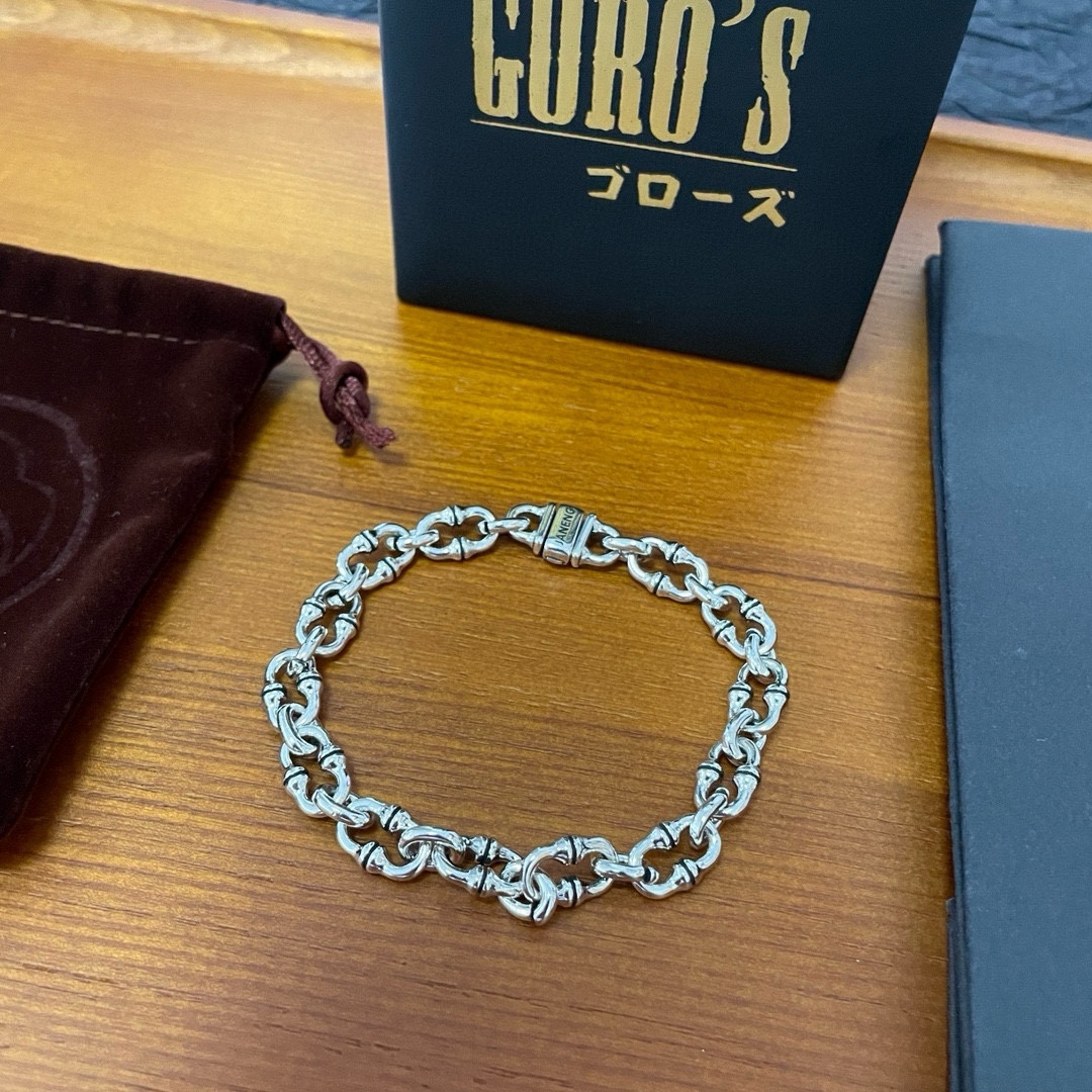 NO:110045,[New Products are on the Shelves] Goro’s Takahashi Goro bracelet, top version, accurate exclusive shooting, focusing on the high-end market, absolutely different from the ordinary version!  The details of the picture product are consistent with ZP!  Original production process, precision quality, purely handmade, authentic model opening, fashion essentials, both men and women can wear, same couple style, rock punk silver style, retro elements, trendy and versatile, same style on the official website, fine jewelry, bracelet19860909【新品上架】Goro’s高桥吾郎手链,顶级版本 认准独家拍摄 主攻高端市场 绝对区别普通版本！图片产品细节与ZP一致！原版制作工艺 精工品质 纯手工打造 ～正品开模潮流时尚必备 男女均可佩戴 情侣款同款 摇滚朋克泰银风格 复古元素 潮流百搭 官网同款,饰品精品,bracelet,Jewelry