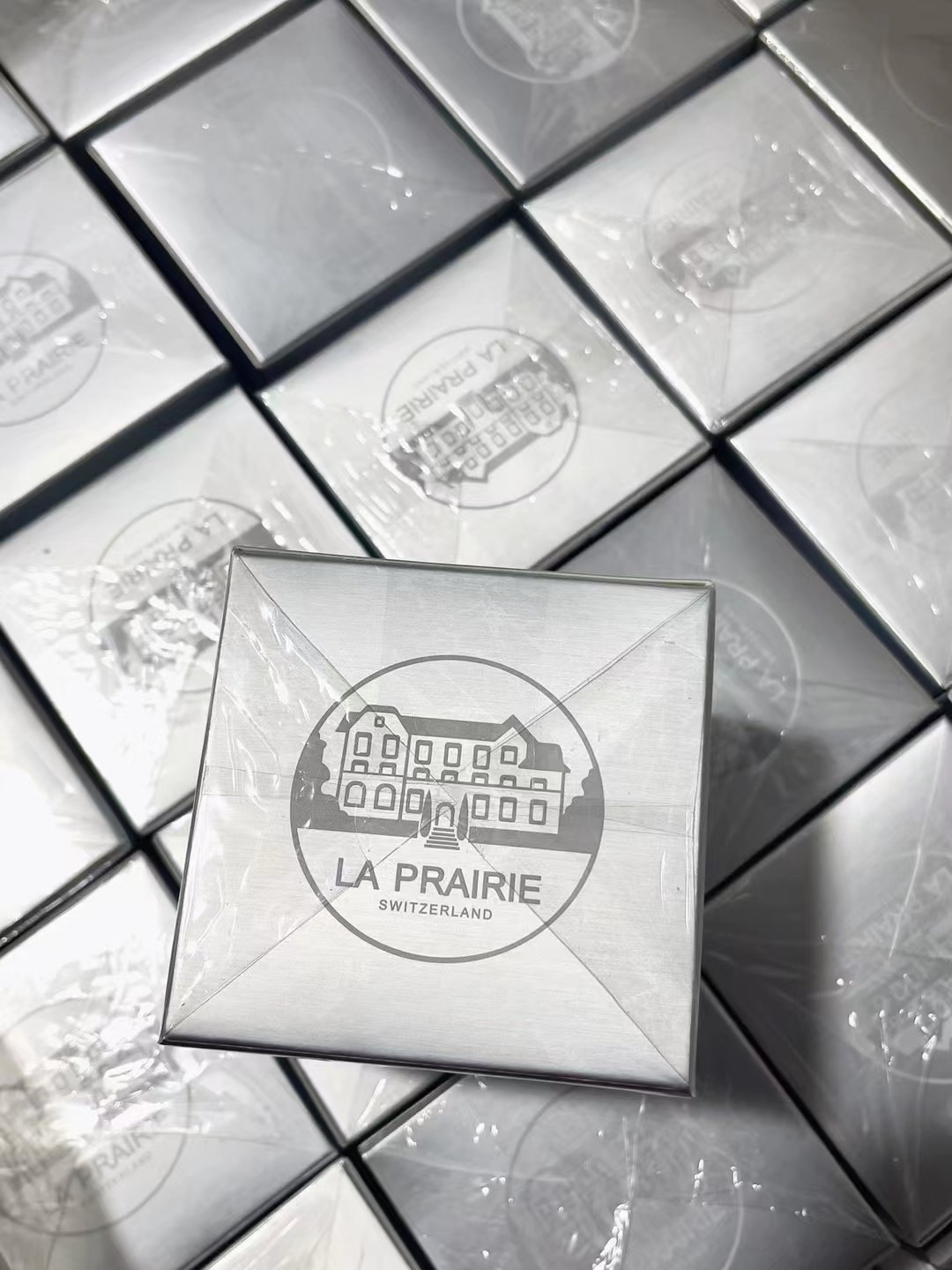 La Prairie Platinum Rare Haute-Rejuvenation Cream, 15ml 6 a1736495812682 4647
