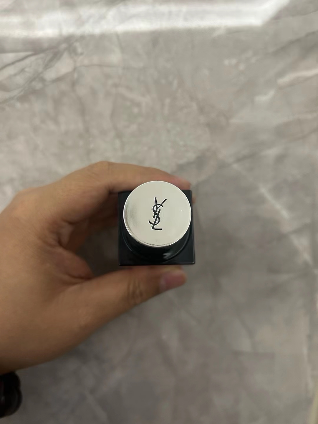Yves Saint Laurent Night Reboot Serum Limited Edition Set - 30ml x 2 7 a1736495850647 3377