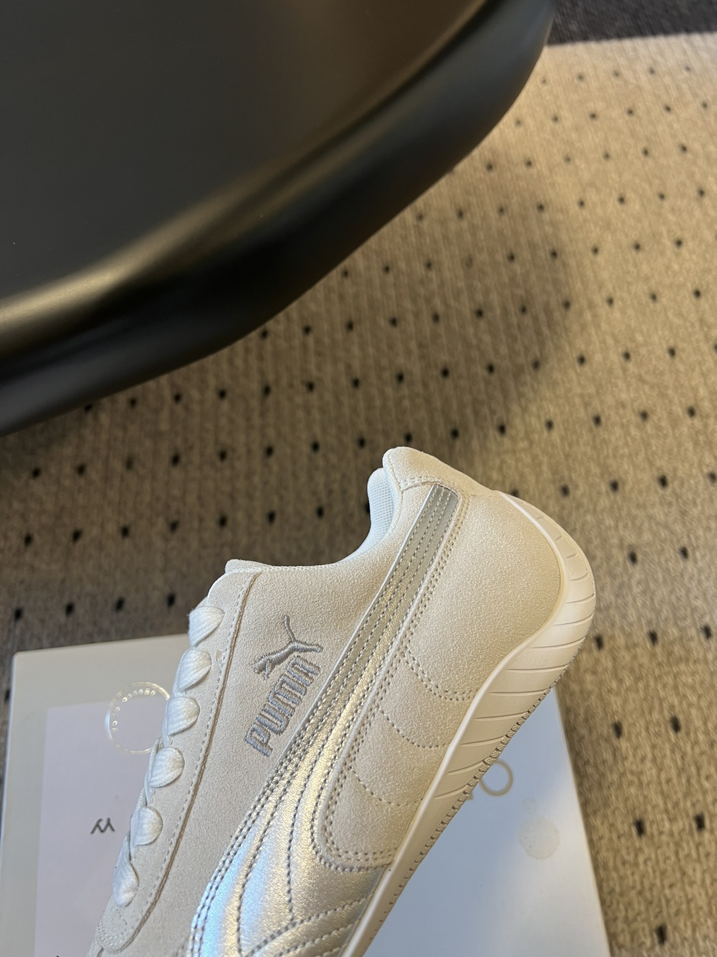 
新色来袭 puma X openyy 联名运动鞋 

白色 复古米色 樱花粉色 我真的好推荐啊！！姐妹