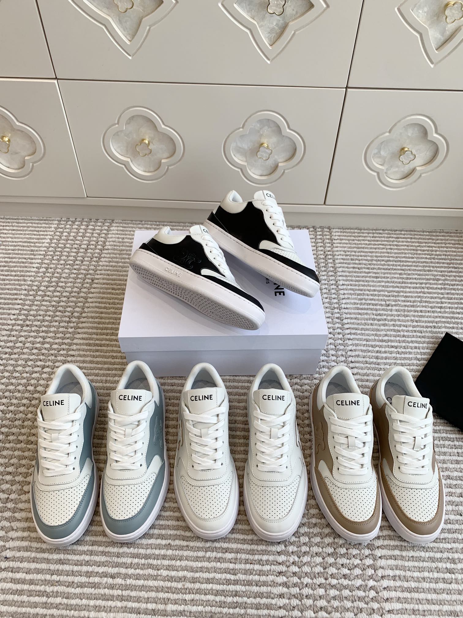 NO:169930,———Celine·Couple Style·Sports Shoes 35-44,Casual Shoes/Sports Shoes,celine,sneakers19860909————Celine·情侣款·运动鞋 35-44,休闲鞋/运动鞋,celine,sneakers,Women's Shoes